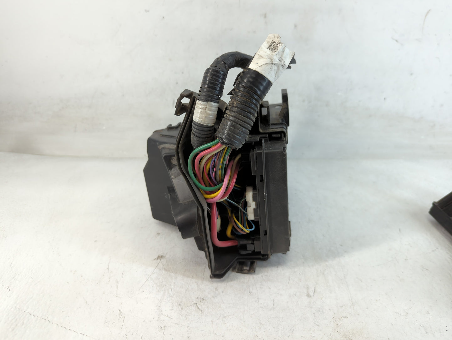 2013-2019 Nissan Versa Fusebox Fuse Box Panel Relay Module P/N:284B8 1HA0B Fits Fits 2013 2014 2015 2016 2017 2018 2019 OEM 