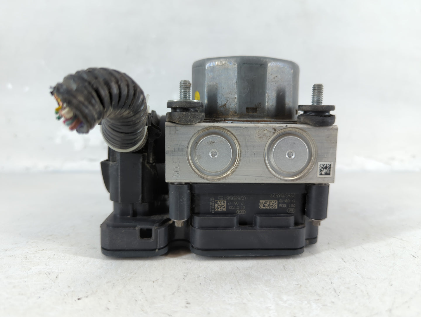2015-2019 Nissan Versa ABS Pump Control Module Replacement P/N:47660 9KK0A Fits Fits 2015 2016 2017 2018 2019 OEM Used Auto 
