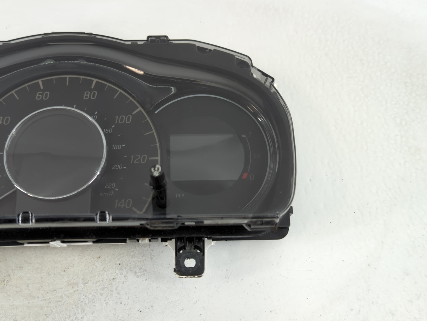 2015-2019 Nissan Versa Instrument Cluster Speedometer Gauges P/N:24810-9ME0A Fits Fits 2015 2016 2017 2018 2019 OEM Used Aut