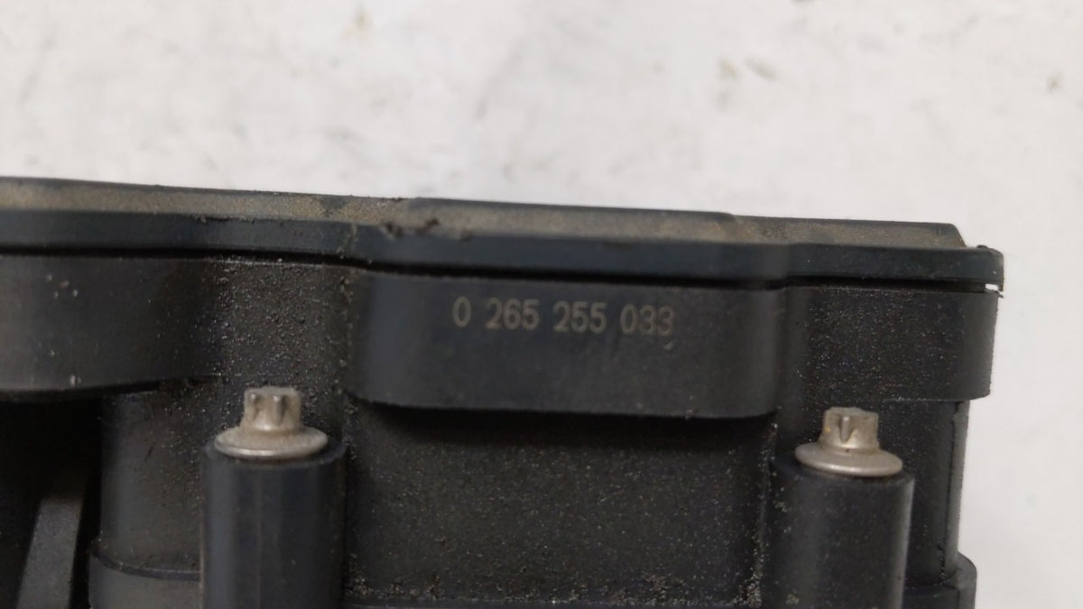 2015-2019 Nissan Versa Anti-Lock Brake ABS Pump Module Actuator OEM P/N:2265106527 Fits Fits 2015 2016 2017 2018 2019 OEM Us