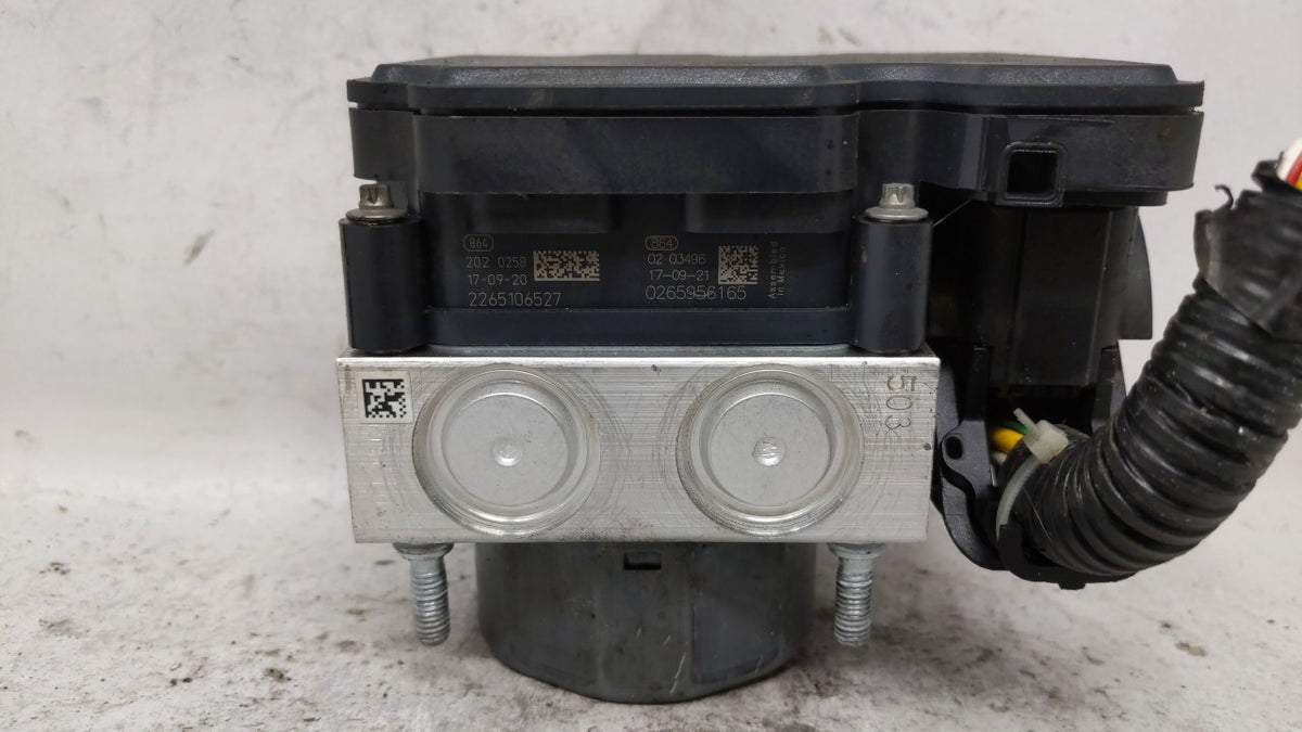 2015-2019 Nissan Versa Anti-Lock Brake ABS Pump Module Actuator OEM P/N:2265106527 Fits Fits 2015 2016 2017 2018 2019 OEM Us