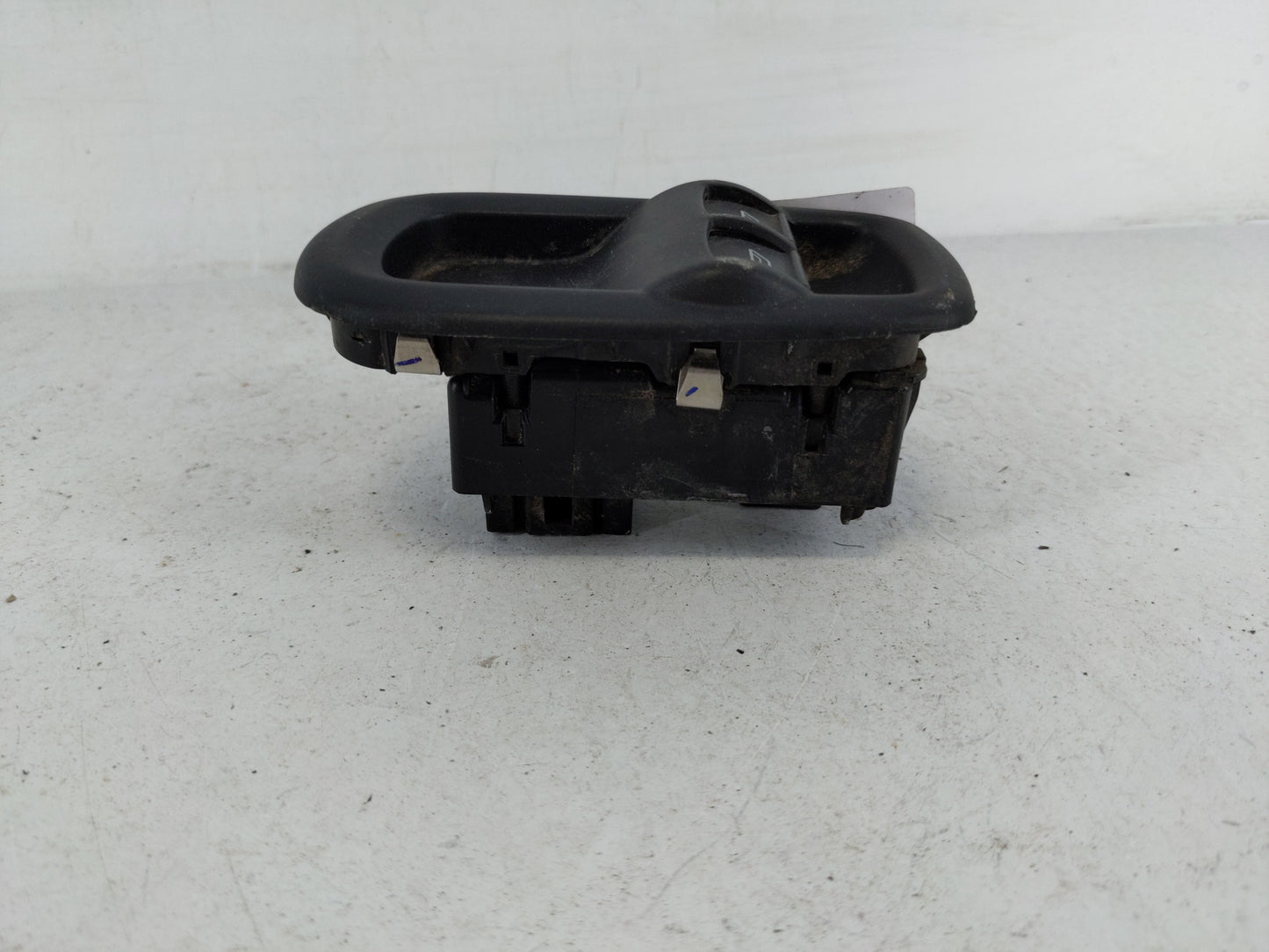2018 Pontiac Trans Sport Master Power Window Switch Replacement Driver Side Left P/N:BK3T-14A132-AC Fits OEM Used Auto Parts