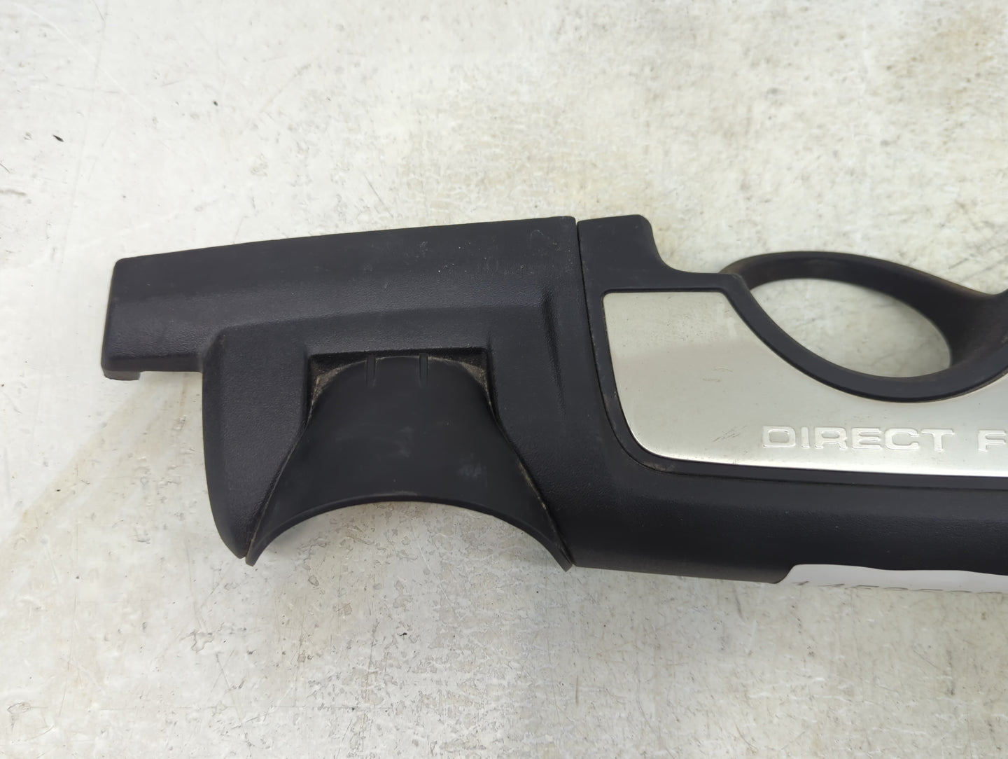 2018 Porsche Cayenne Engine Cover - Oemusedautoparts1.com