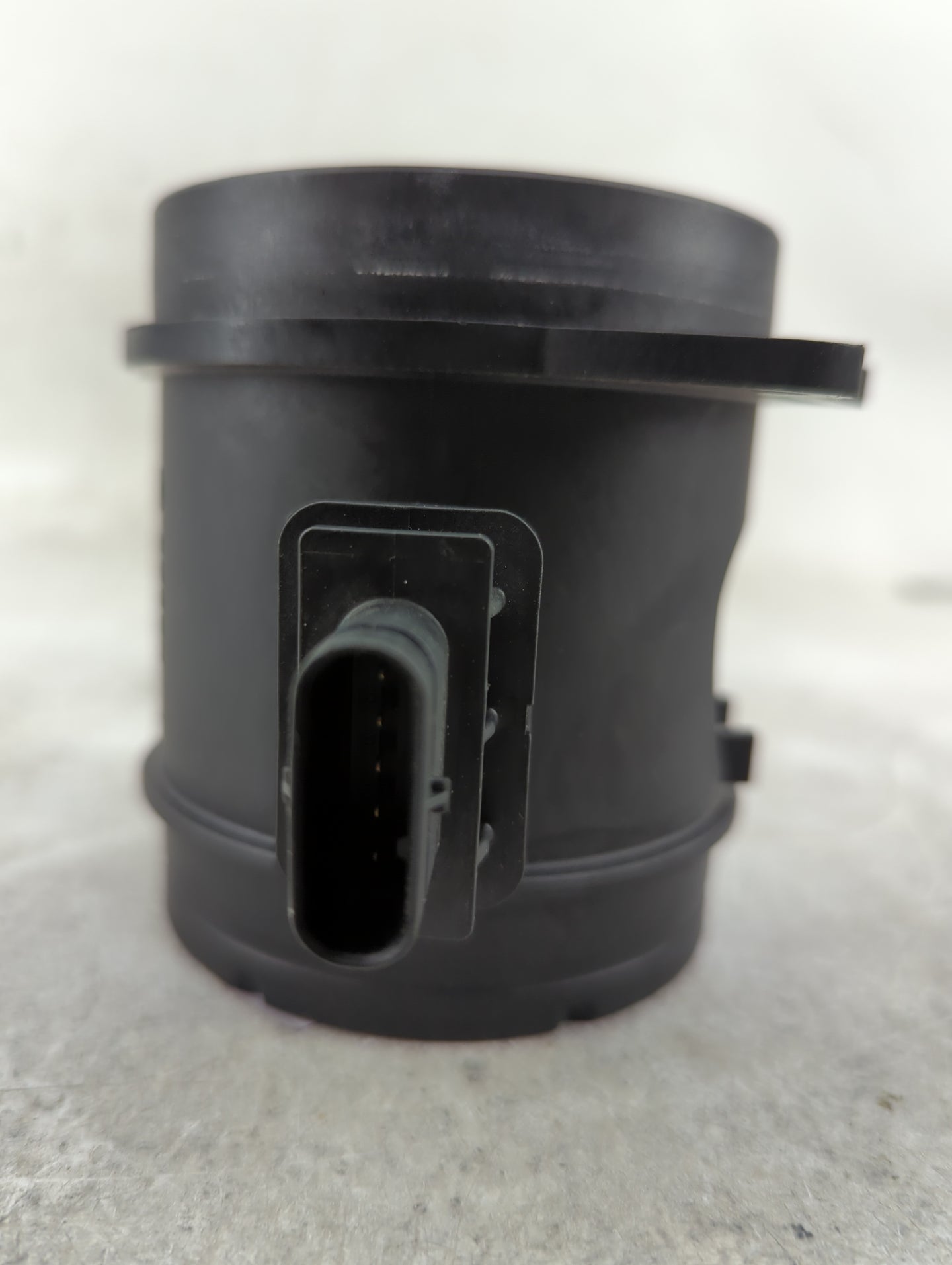 2011-2018 Porsche Cayenne Mass Air Flow Meter Maf 1453732 - Oemusedautoparts1.com
