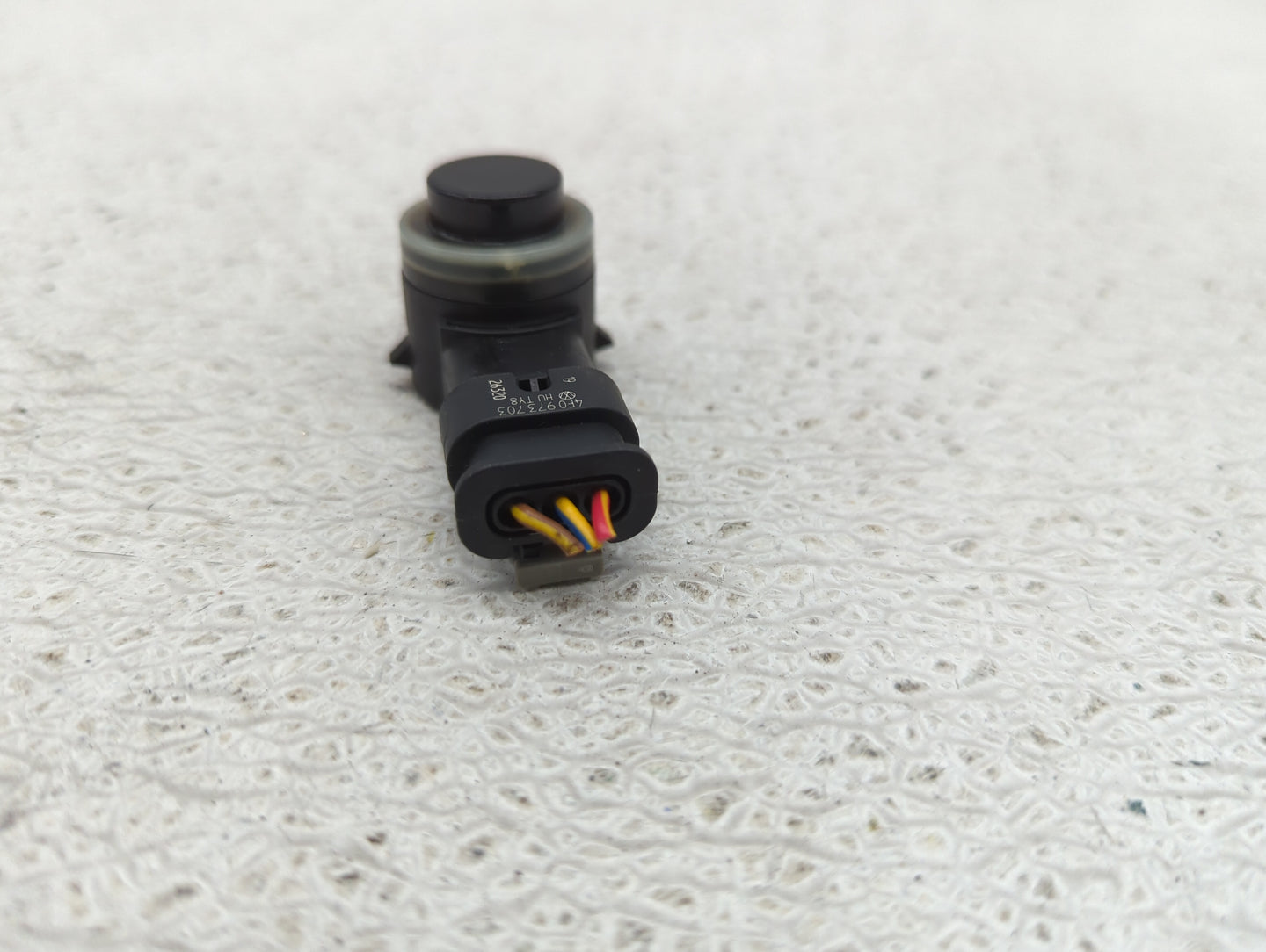 2018 Porsche Cayenne Front Park Assist Sensor Black - Oemusedautoparts1.com