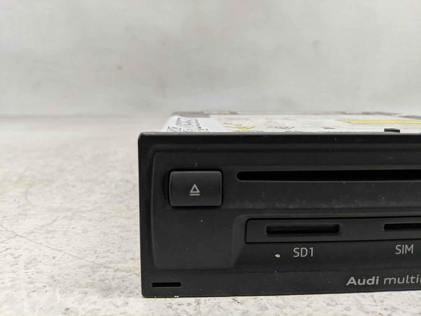 2018 Porsche Macan Radio AM FM Cd Player Receiver Replacement Fits OEM Used Auto Parts - Oemusedautoparts1.com