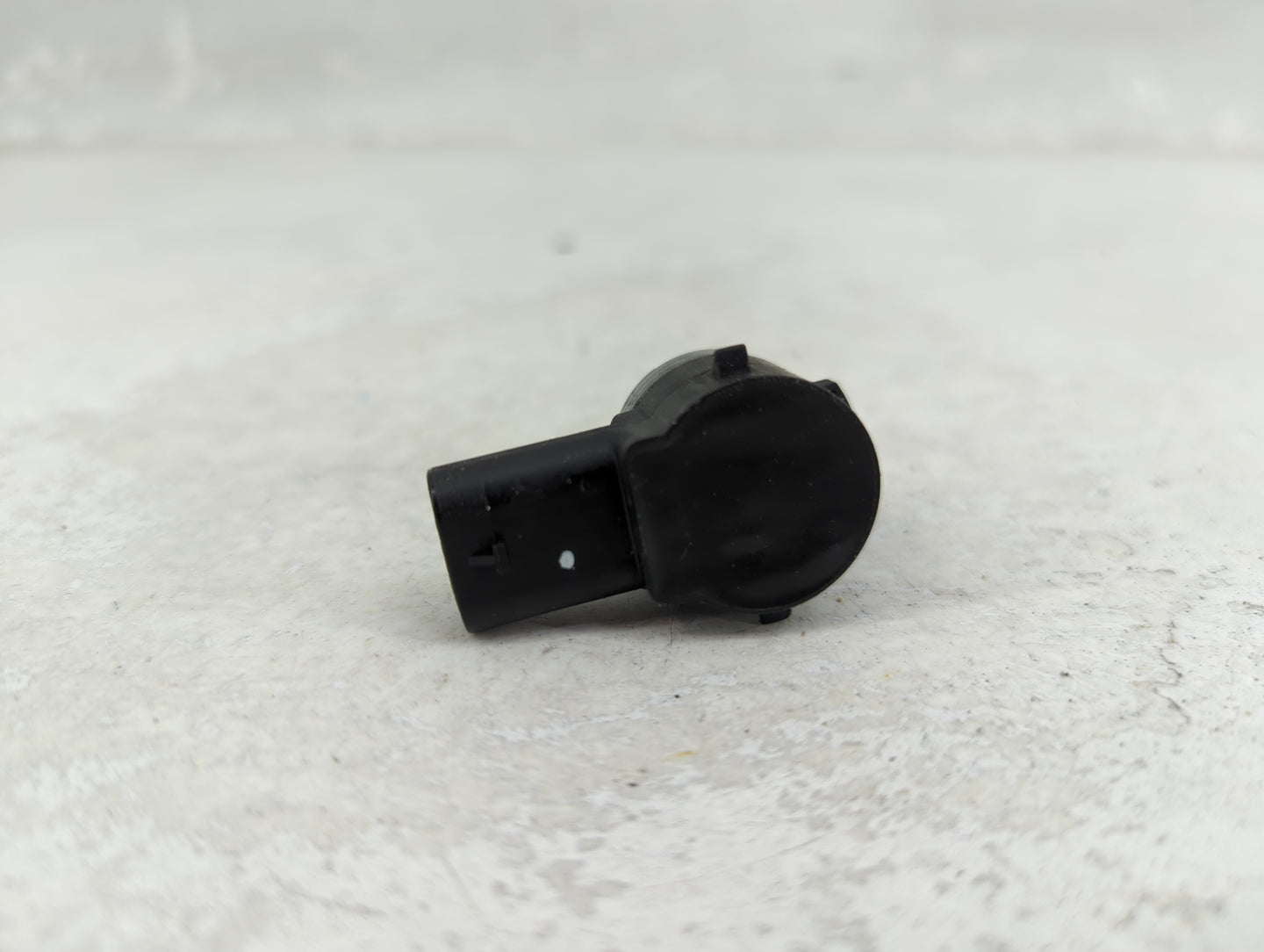 2018 Porsche Macan Front Park Assist Sensor Black 1456236 - Oemusedautoparts1.com