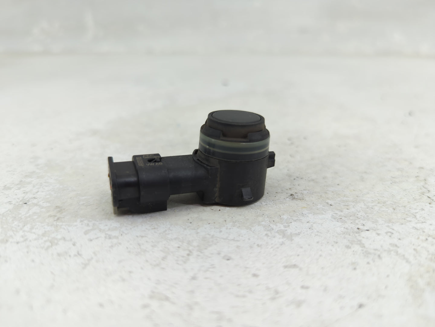 2018 Porsche Macan Front Park Assist Sensor Black - Oemusedautoparts1.com