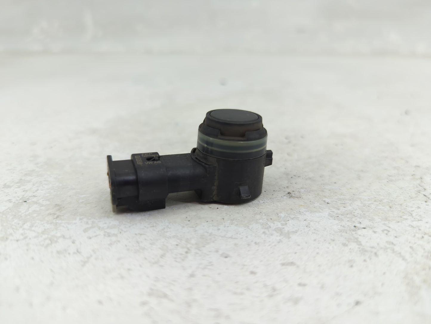 2018 Porsche Macan Front Park Assist Sensor Black - Oemusedautoparts1.com