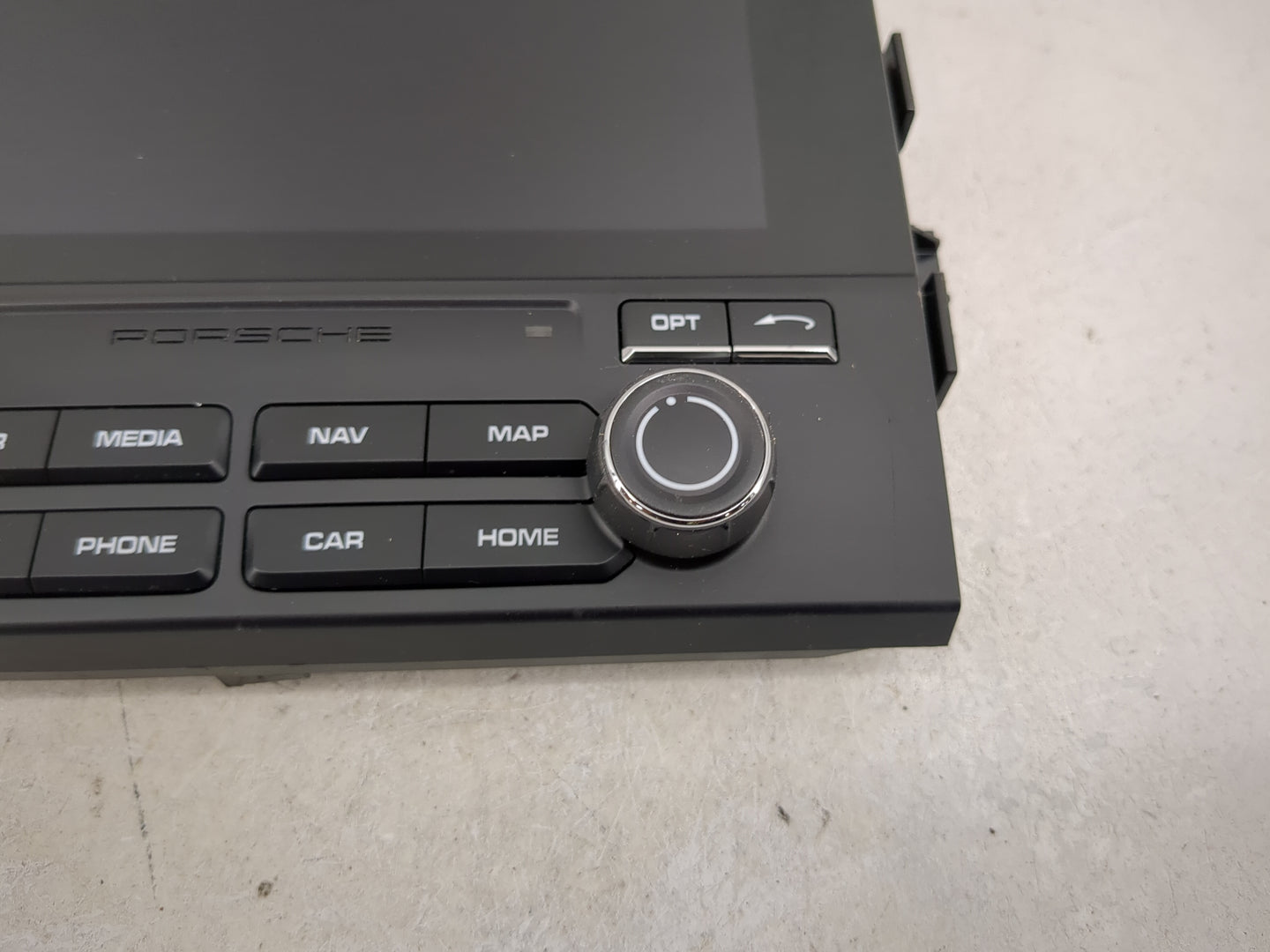 2017-2018 Porsche Macan Information Display Screen - Oemusedautoparts1.com