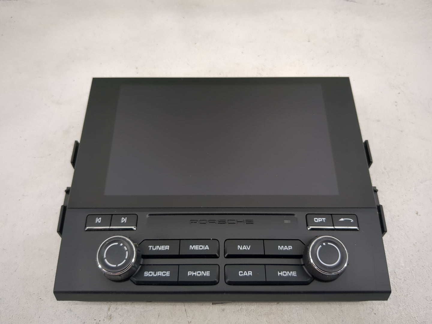2017-2018 Porsche Macan Information Display Screen - Oemusedautoparts1.com