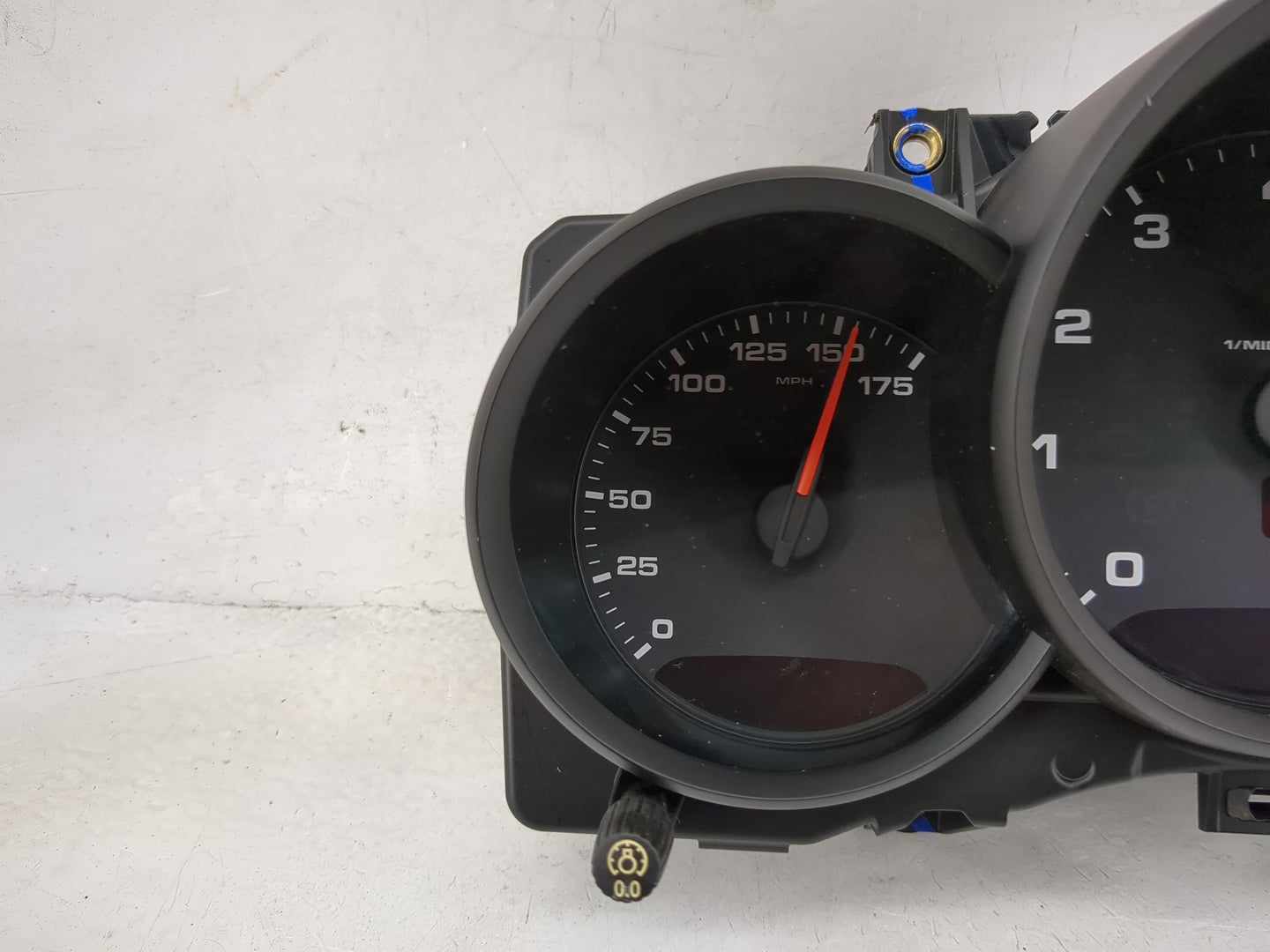 2017-2018 Porsche Macan Instrument Cluster Speedometer Gauges P/N:95B920900E5 6088422 Miles: Fits Fits 2017 2018 OEM Used Au