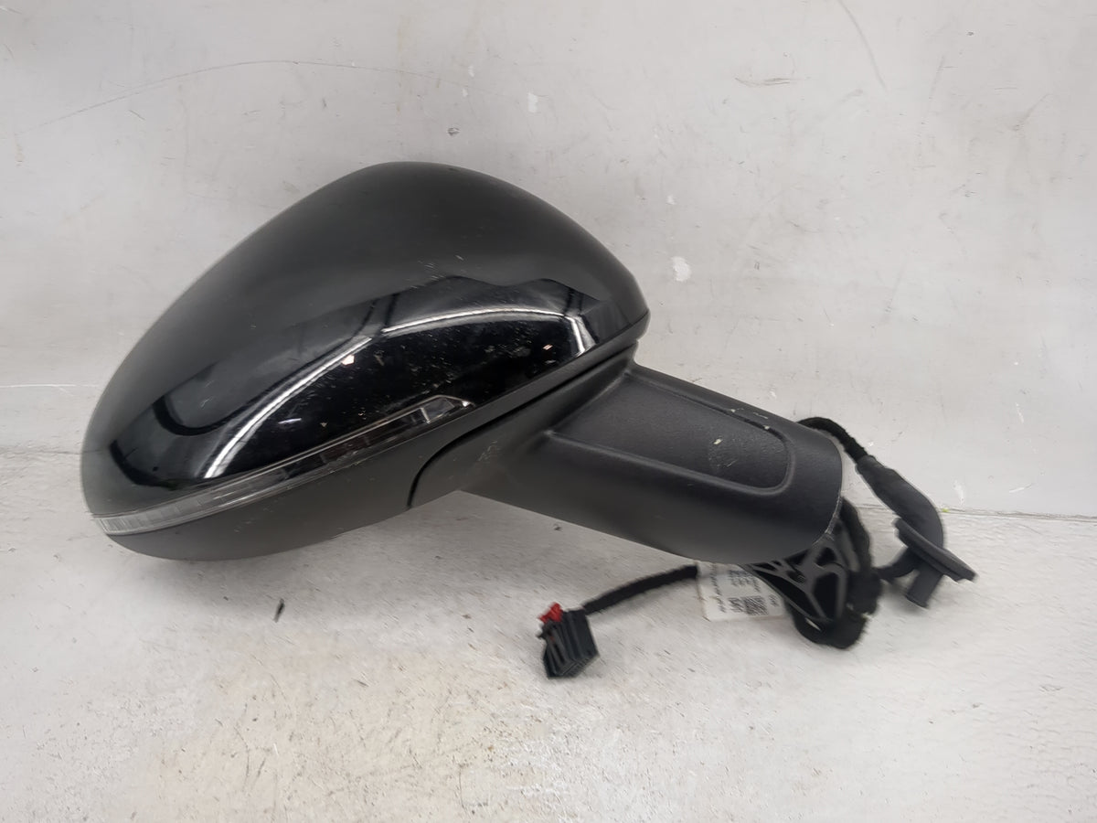 2015-2019 Porsche Macan Passenger Side View Mirror - Right Door Mirror OEM Used - Oemusedautoparts1.com