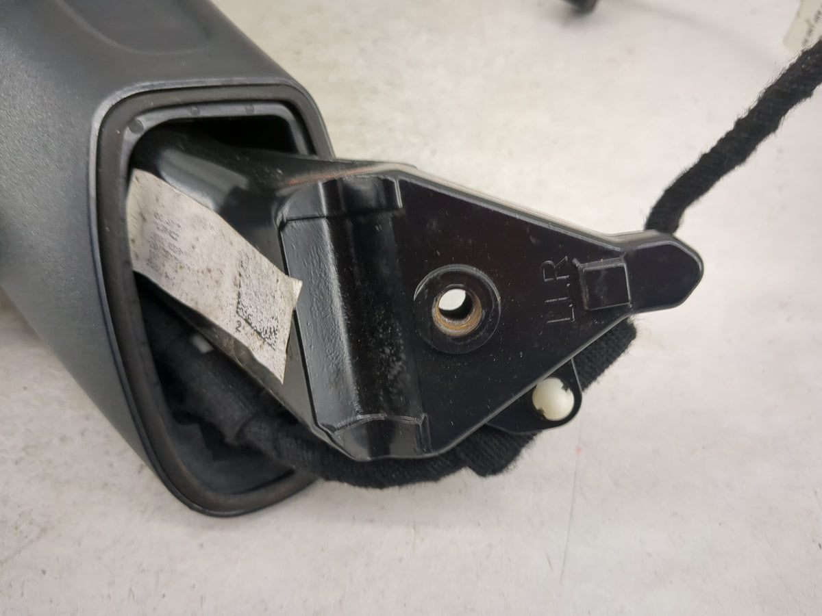 2015-2019 Porsche Macan Passenger Side View Mirror - Right Door Mirror OEM Used - Oemusedautoparts1.com