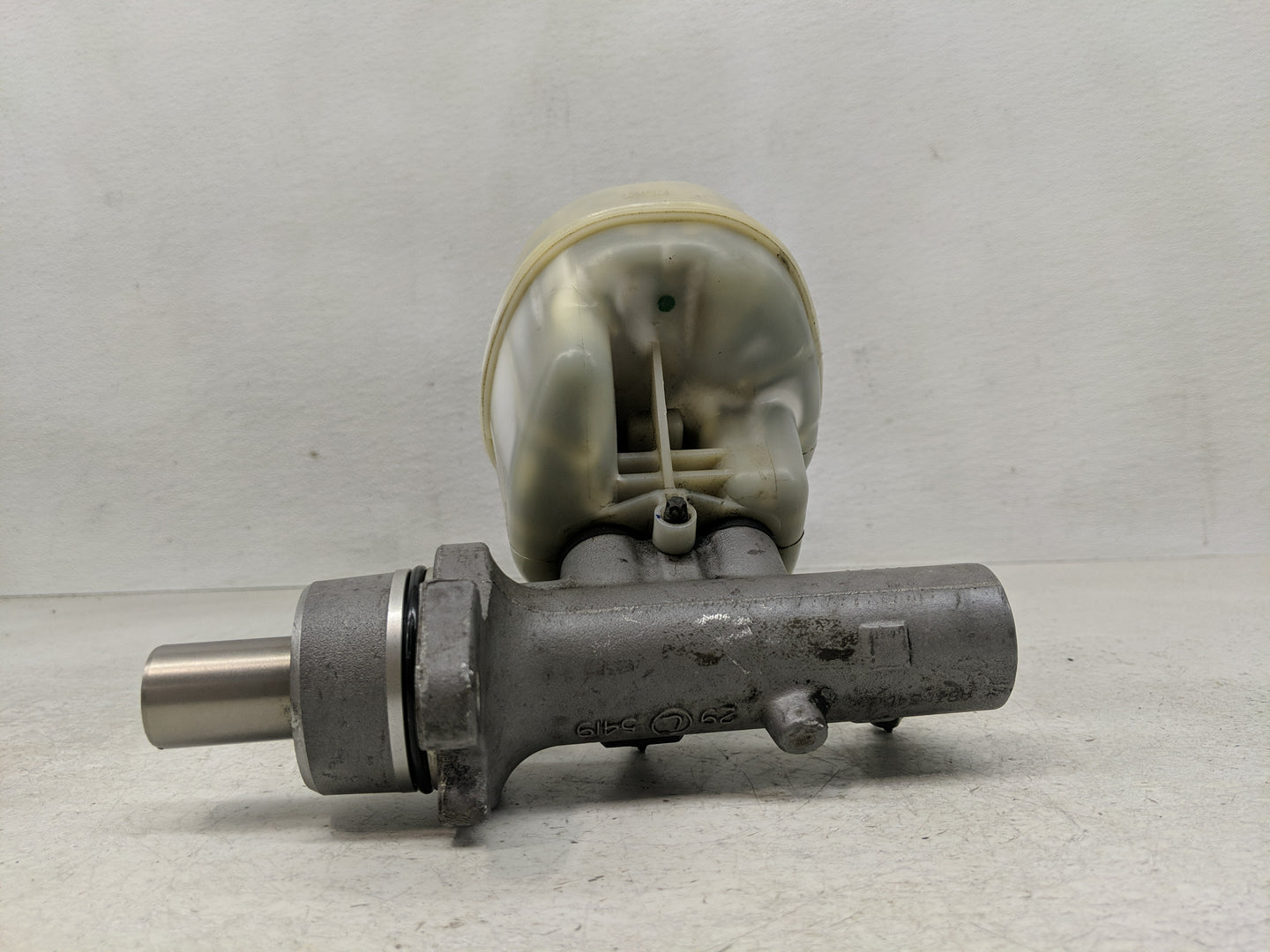 2011-2022 Ram 1500 Brake Master Cylinder - Oemusedautoparts1.com