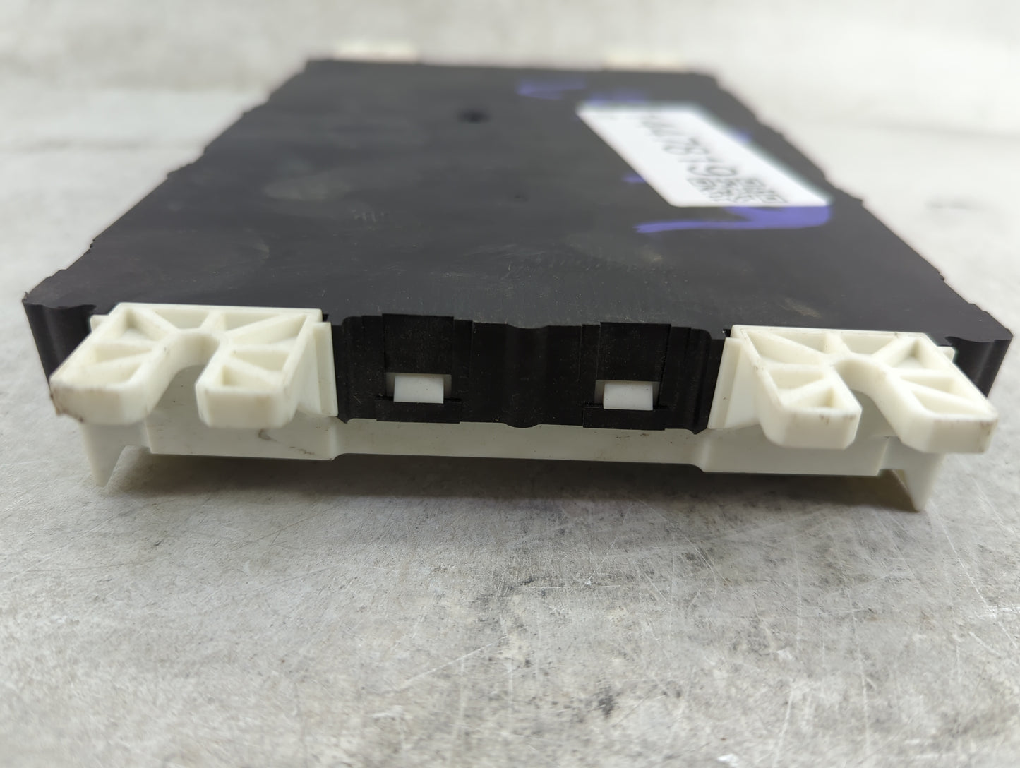 2017-2020 Ram 1500 Body Control Module Bcm Inner Cabin Fuse Box - Oemusedautoparts1.com