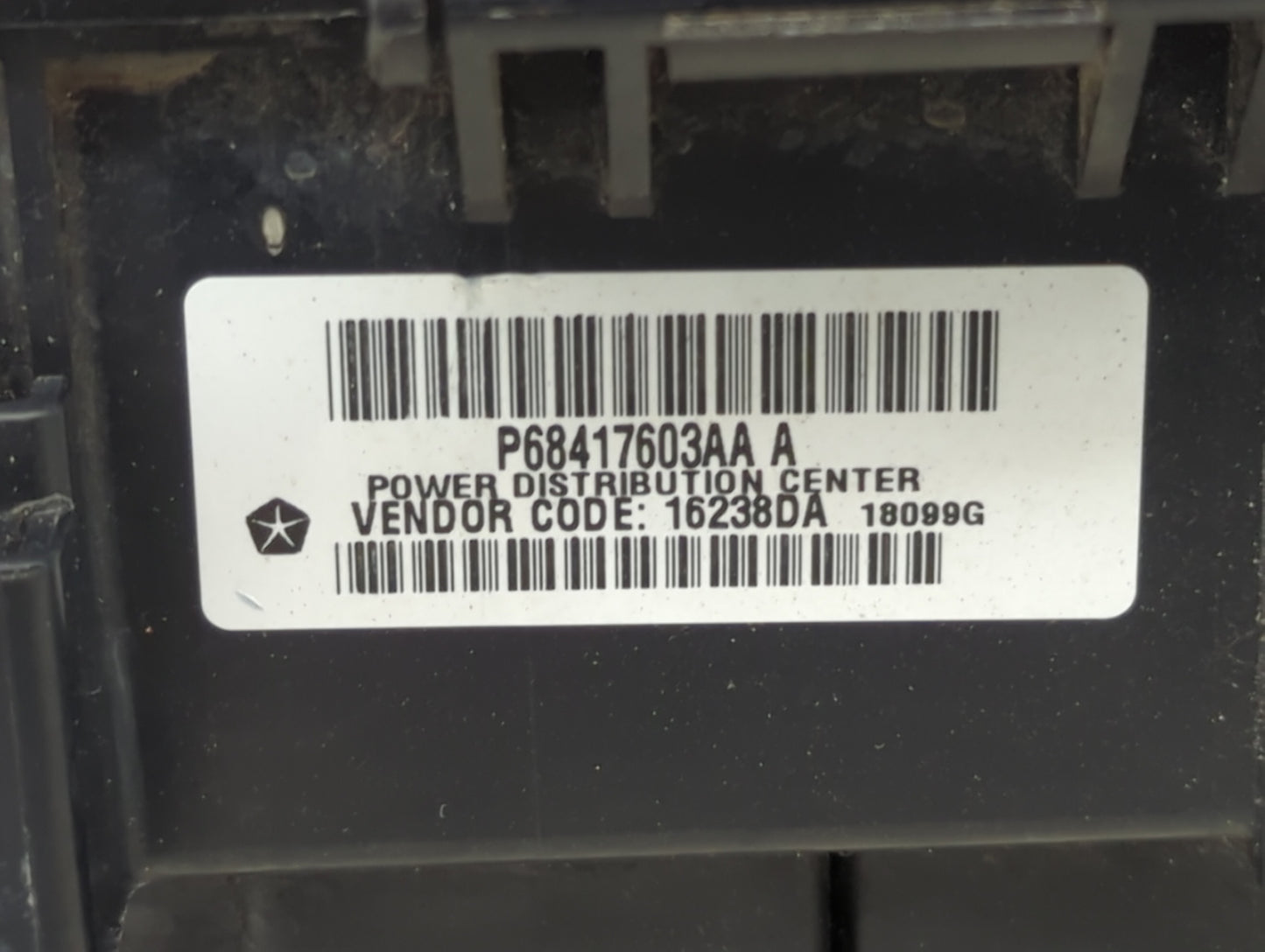 2018 Ram 1500 Fusebox Fuse Box Panel Relay Module P/N:P68417603AA 7140-5131-30, C4652143AA Fits OEM Used Auto Parts - Oemuse