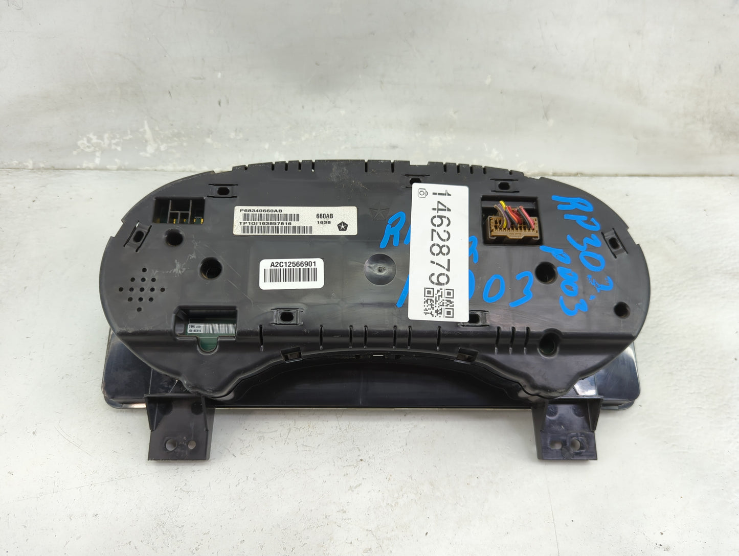 2018-2020 Ram 1500 Instrument Cluster Speedometer Gauges P/N:P68340660AB A2C12566901 Miles: Fits Fits 2018 2019 2020 OEM Use