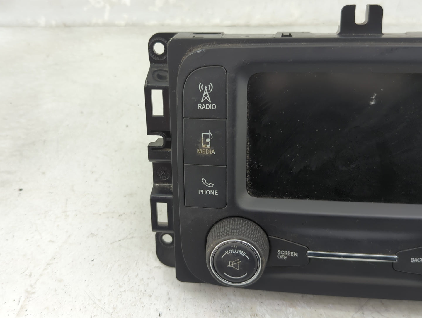 2018-2020 Ram 1500 Radio AM FM Cd Player Receiver Replacement P/N:P68365210AB Fits Fits 2018 2019 2020 OEM Used Auto Parts -