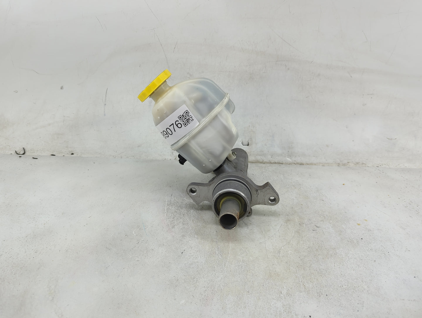 2011-2022 Ram 1500 Brake Master Cylinder 1489076 - Oemusedautoparts1.com