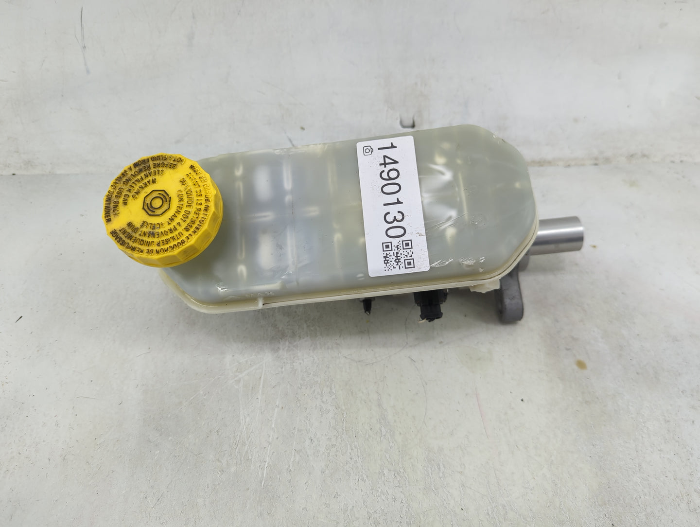 Ram 1500 Brake Master Cylinder 1490130 - Oemusedautoparts1.com