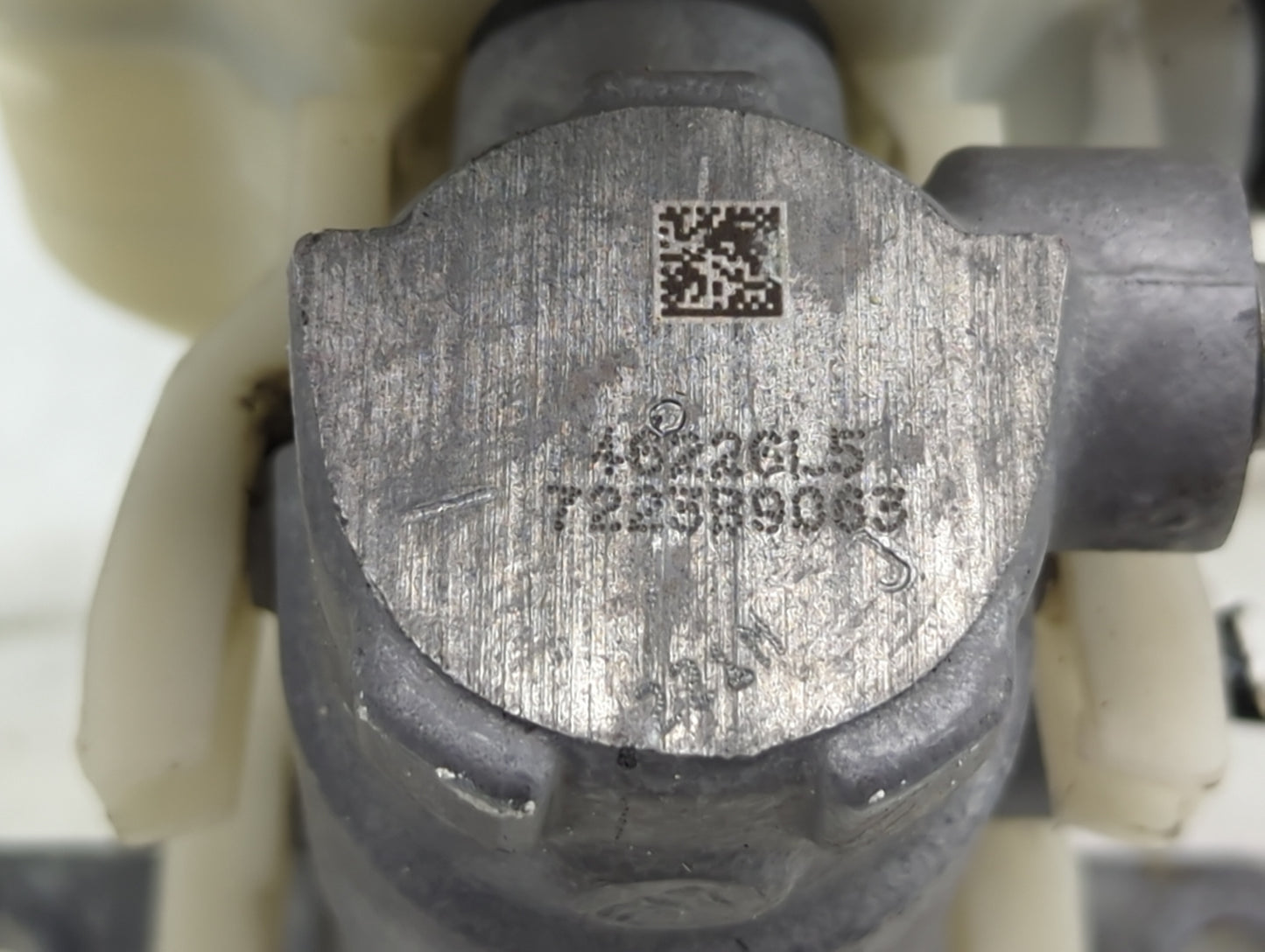 Ram 1500 Brake Master Cylinder 1490130 - Oemusedautoparts1.com