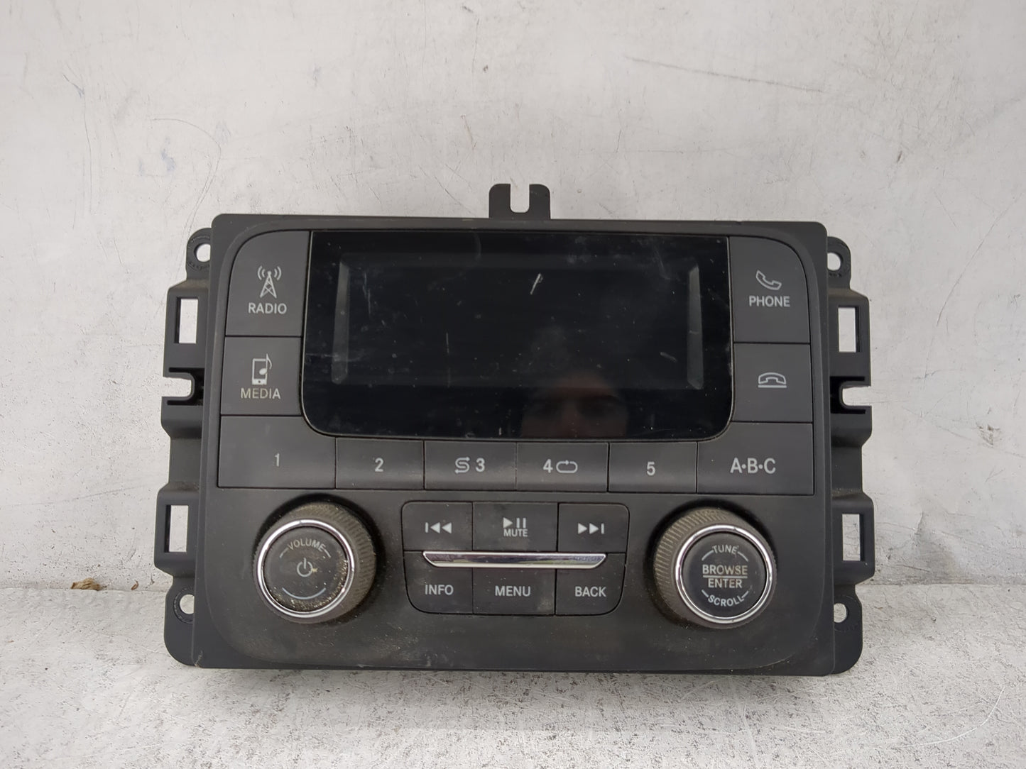2017-2020 Ram 1500 Radio AM FM Cd Player Receiver Replacement P/N:68271362AC T0MYD293810396 Fits Fits 2017 2018 2019 2020 OE