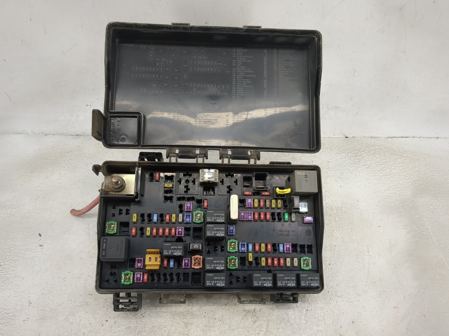 2018 Ram 1500 Fusebox Fuse Box Panel Relay Module P/N:7140-5131-30 Fits OEM Used Auto Parts - Oemusedautoparts1.com