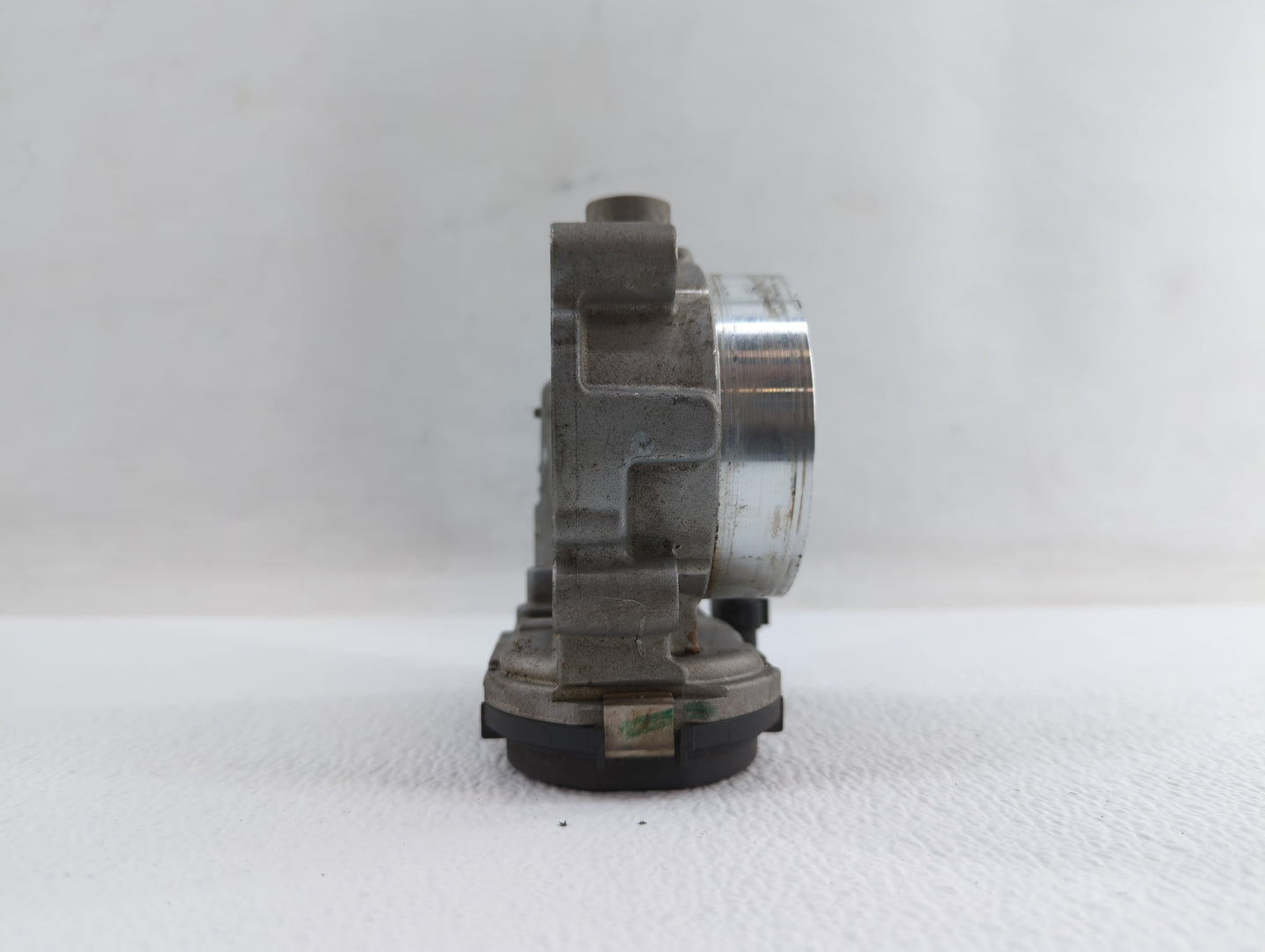 2013-2018 Ram 1500 Throttle Body P/N:05184349AF 05184349AD, 05184349AB Fits Fits 2011 2012 2013 2014 2015 2016 2017 2018 201