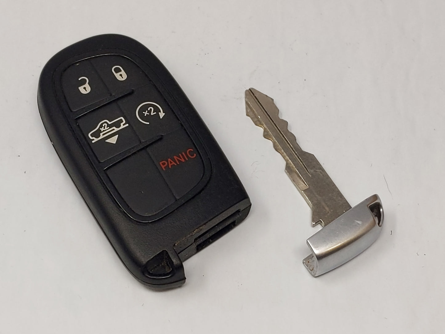 2013-2018 Ram 1500 Keyless Entry Remote Gq4-54t 68159657ab 5 Buttons Truck - Oemusedautoparts1.com