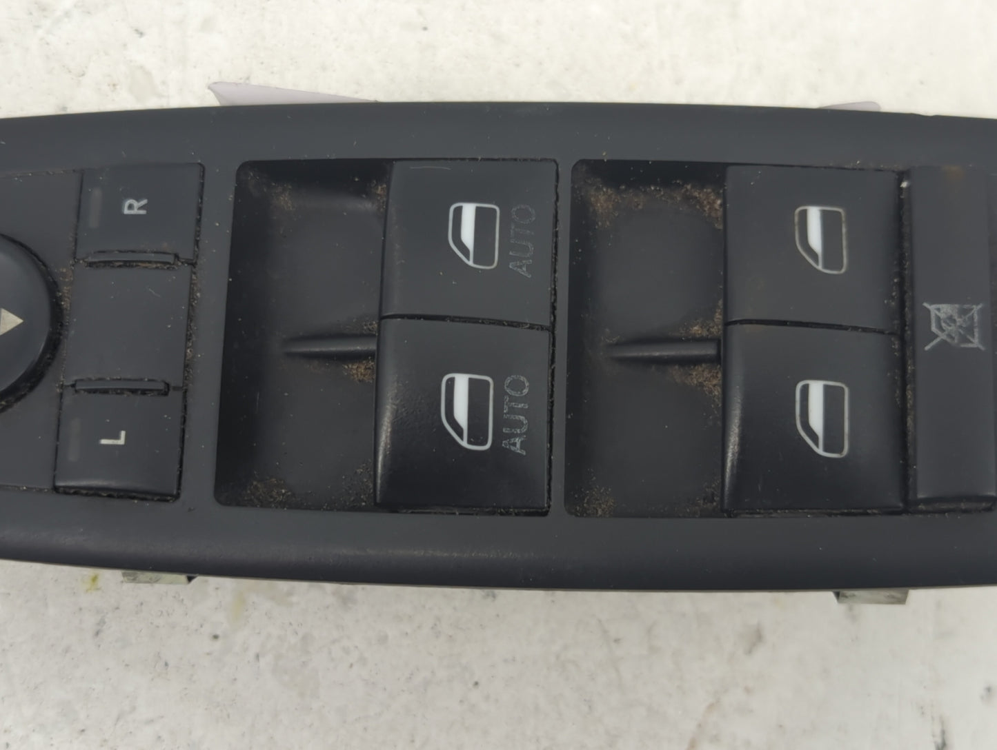 2016-2022 Ram 2500 Master Power Window Switch Replacement Driver Side Left P/N:56046823AE Fits OEM Used Auto Parts - Oemused