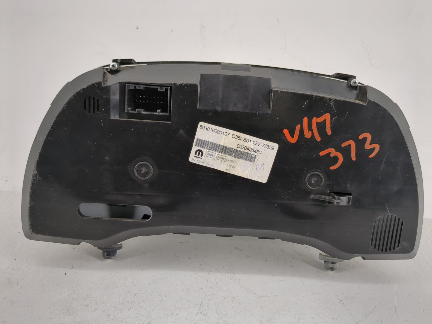 2016-2018 Ram Promaster Instrument Cluster Speedometer Gauges P/N:0520326900 Fits Fits 2016 2017 2018 OEM Used Auto Parts - 