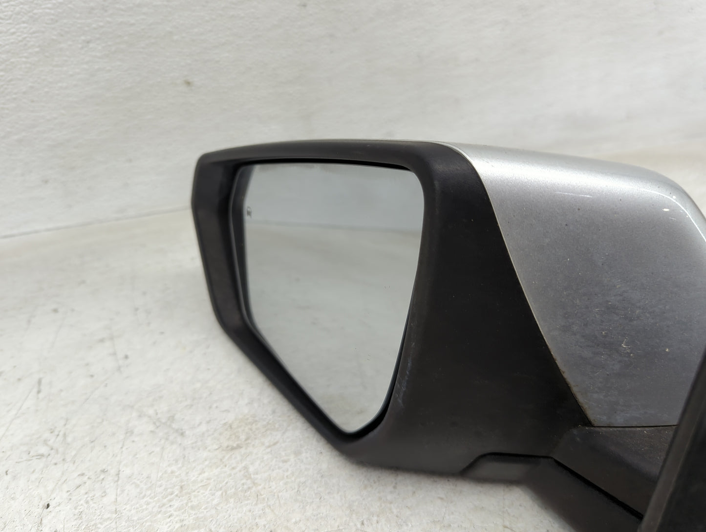 2014-2022 Ram Promaster 1500 Driver Side View Mirror - Left Door Mirror OEM Used - Oemusedautoparts1.com