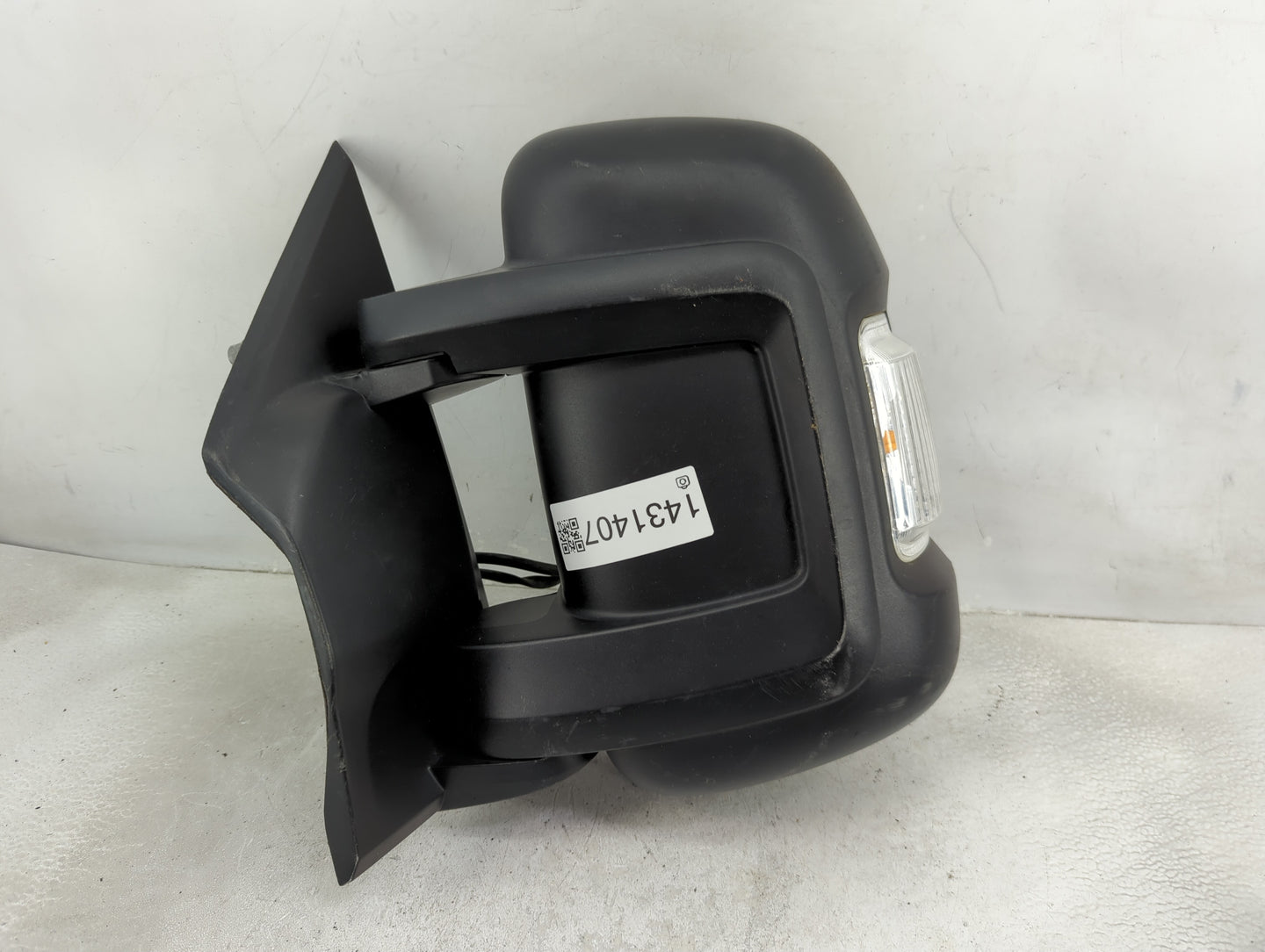 2014-2022 Ram Promaster 1500 Driver Side View Mirror - Left Door Mirror OEM Used - Oemusedautoparts1.com