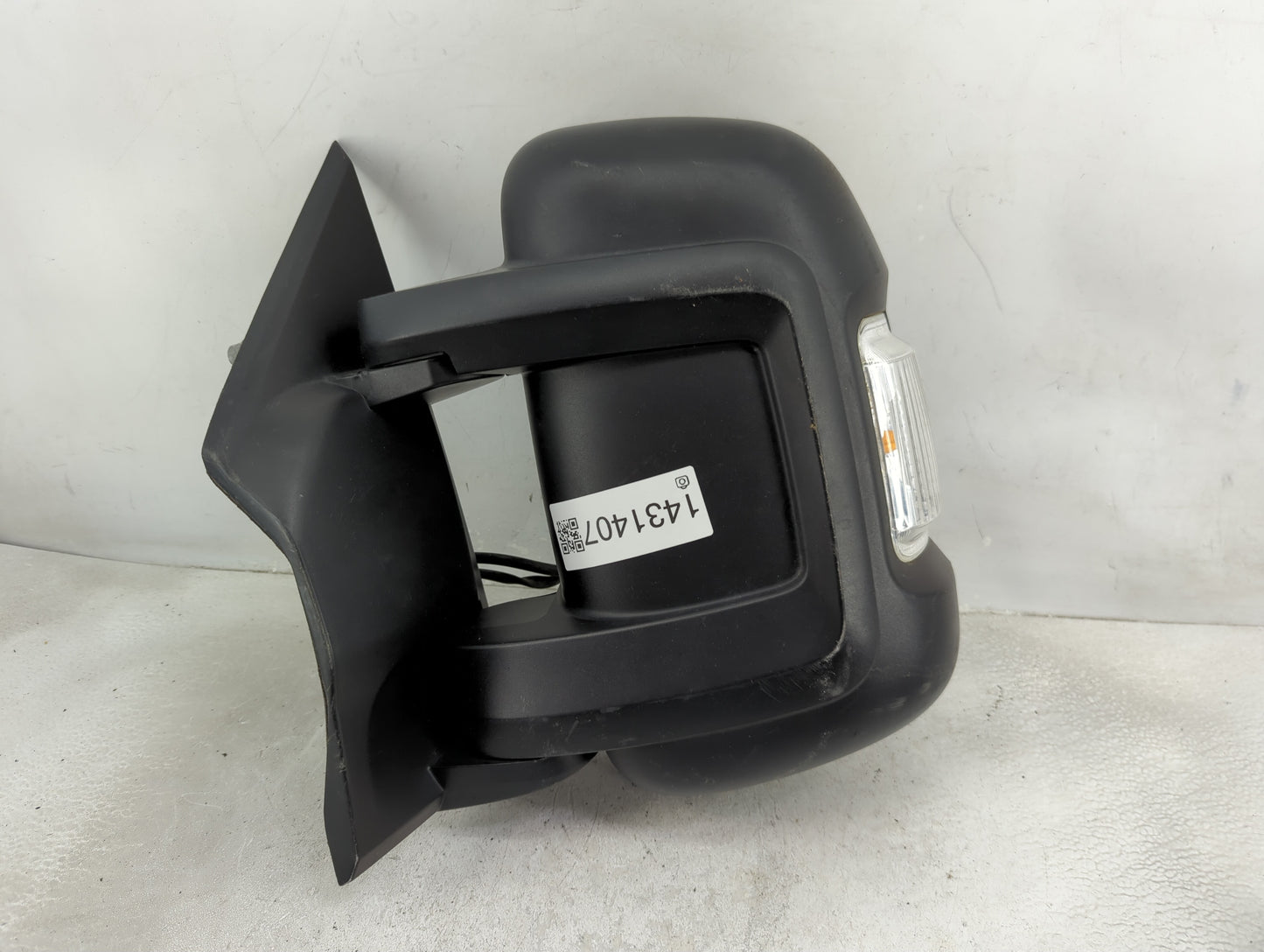 2014-2022 Ram Promaster 1500 Driver Side View Mirror - Left Door Mirror OEM Used - Oemusedautoparts1.com
