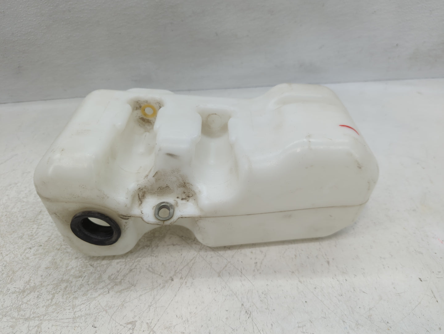 2014 Ram Promaster 2500 Windshield Washer Fluid Reservoir Bottle Oem - Oemusedautoparts1.com