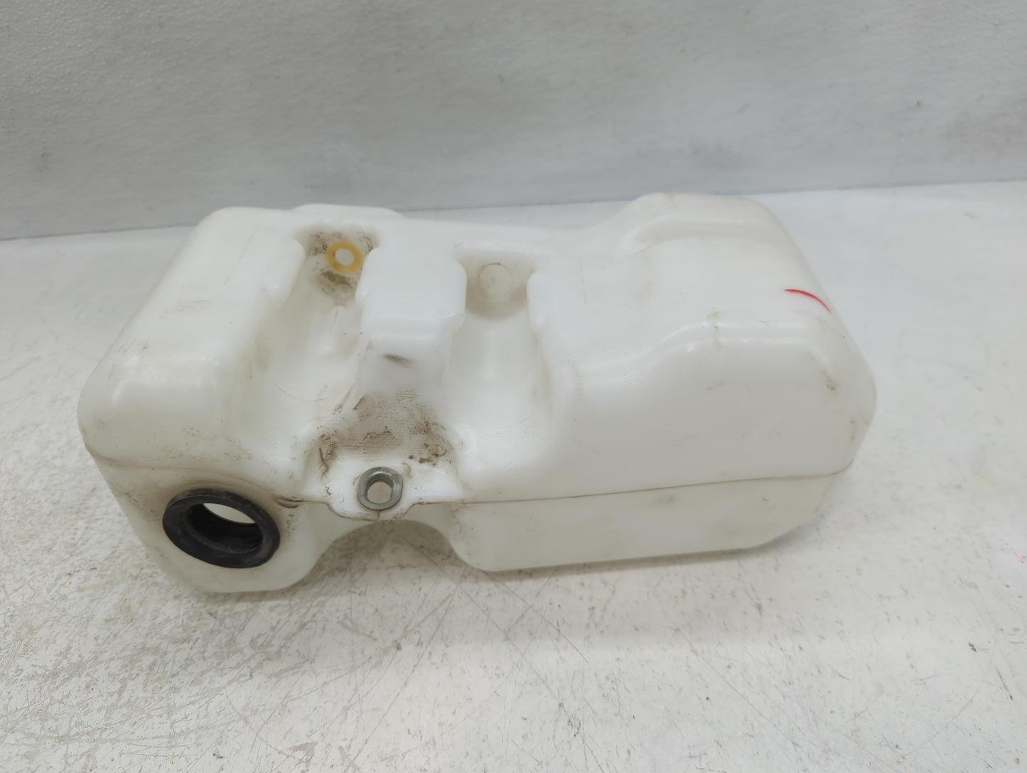 2014 Ram Promaster 2500 Windshield Washer Fluid Reservoir Bottle Oem - Oemusedautoparts1.com