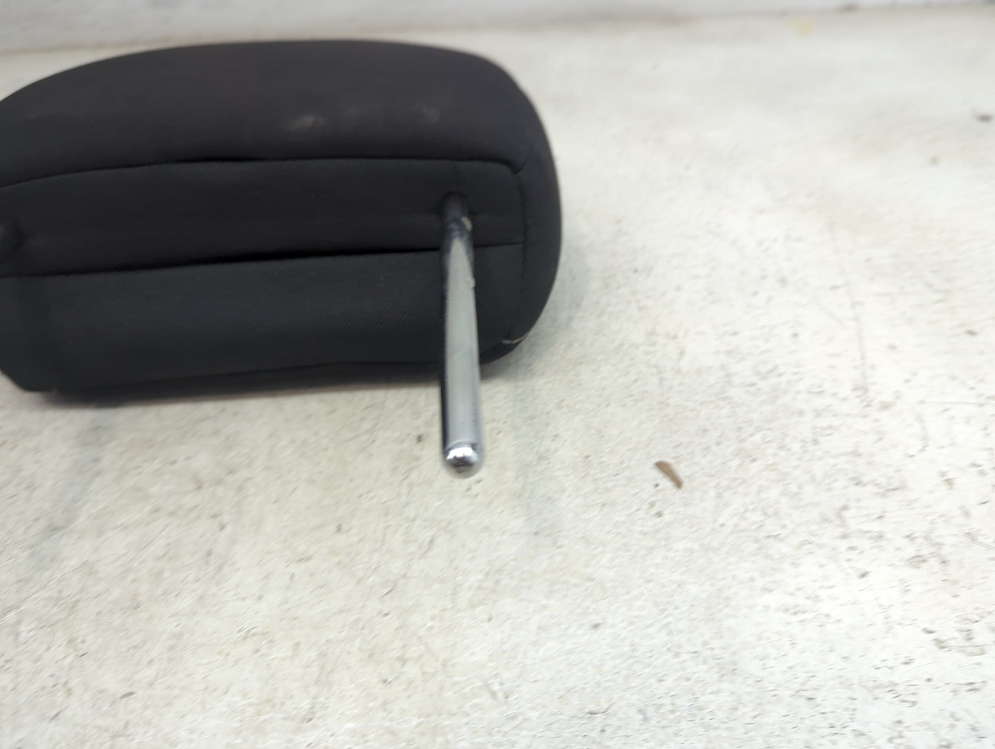 2018 Ram Promaster 2500 Headrest Head Rest Rear Seat Fits OEM Used Auto Parts - Oemusedautoparts1.com