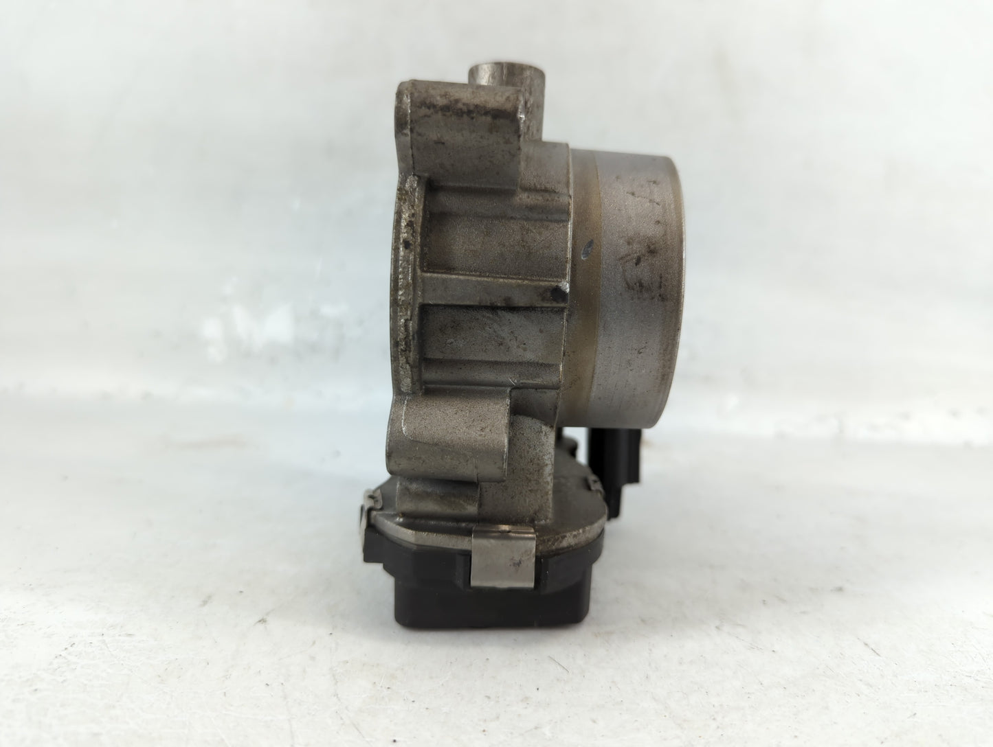 2015-2022 Ram Promaster City Throttle Body P/N:04891970AB Fits Fits 2014 2015 2016 2017 2018 2019 2020 2021 2022 OEM Used Au