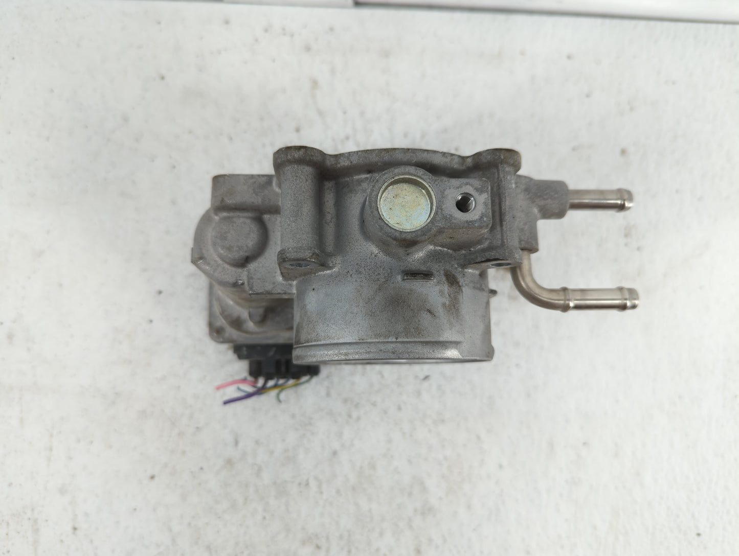 2011-2016 Scion Tc Throttle Body P/N:22030-36010 22030-0V010 Fits Fits 2009 2010 2011 2012 2013 2014 2015 2016 2017 2018 OEM