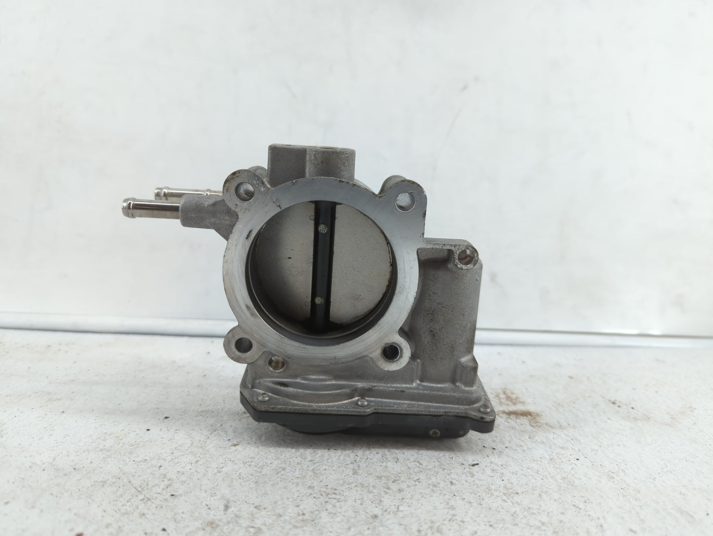 2011-2016 Scion Tc Throttle Body P/N:22030-36010 22030-0V010 Fits Fits 2009 2010 2011 2012 2013 2014 2015 2016 2017 2018 OEM
