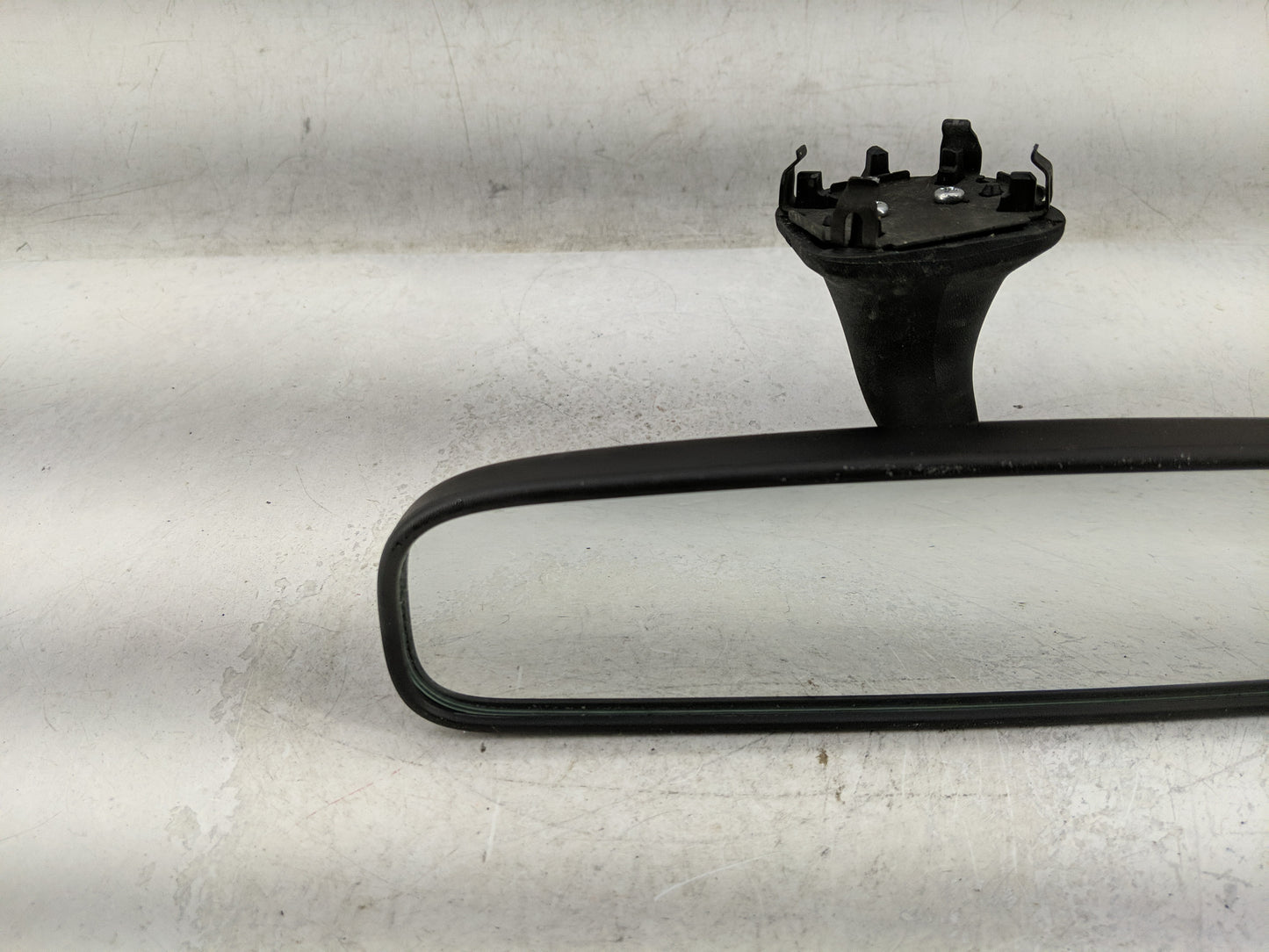 2018 Subaru Crosstrek Interior Rear View Mirror Replacement OEM P/N:E4042197 Fits OEM Used Auto Parts - Oemusedautoparts1.co