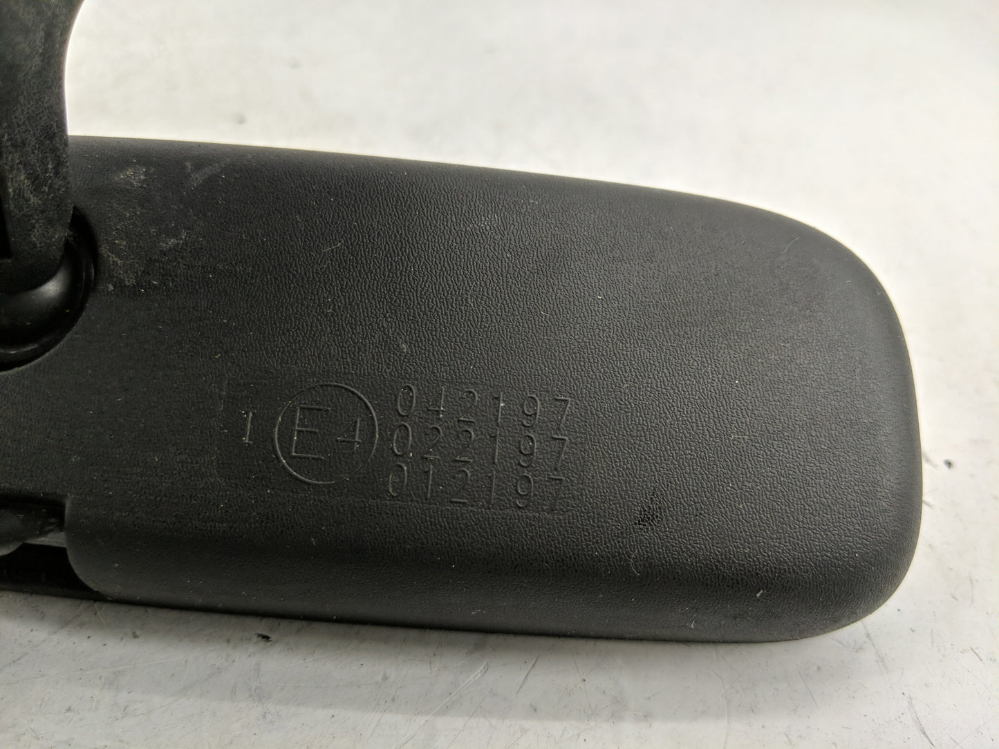 2018 Subaru Crosstrek Interior Rear View Mirror Replacement OEM P/N:E4042197 Fits OEM Used Auto Parts - Oemusedautoparts1.co