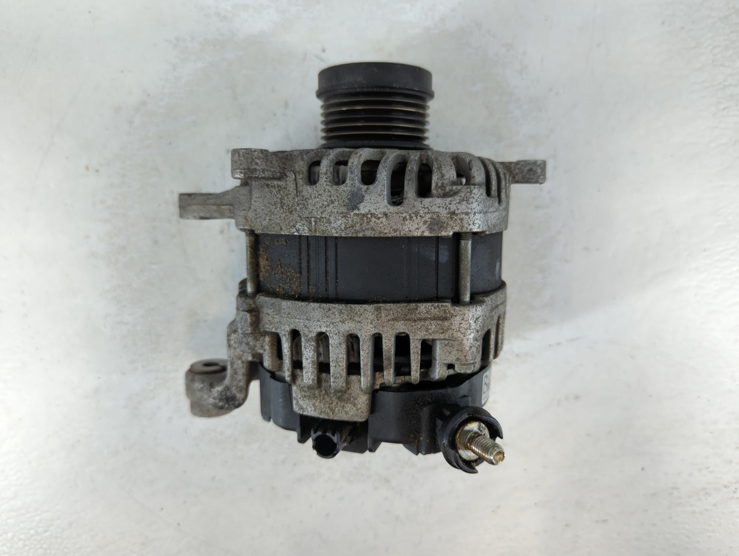 2017-2018 Subaru Forester Alternator Replacement Generator Charging Assembly Engine OEM P/N:23700 AB000 23700AA921 Fits OEM 