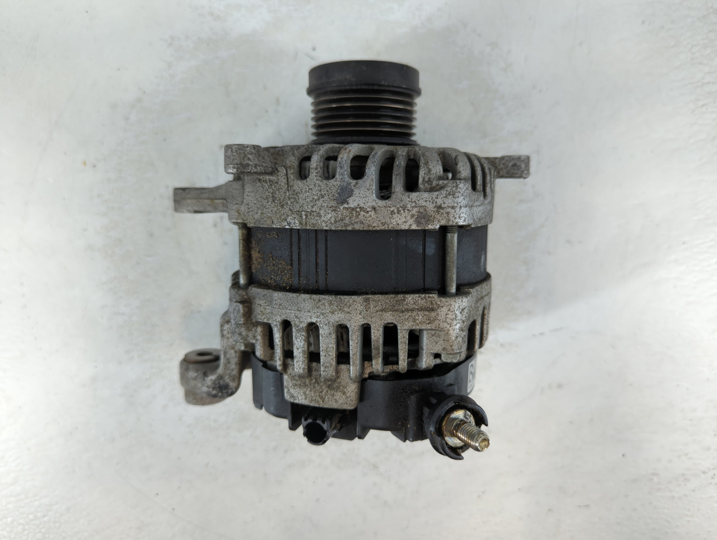 2017-2018 Subaru Forester Alternator Replacement Generator Charging Assembly Engine OEM P/N:23700 AB000 23700AA921 Fits OEM 
