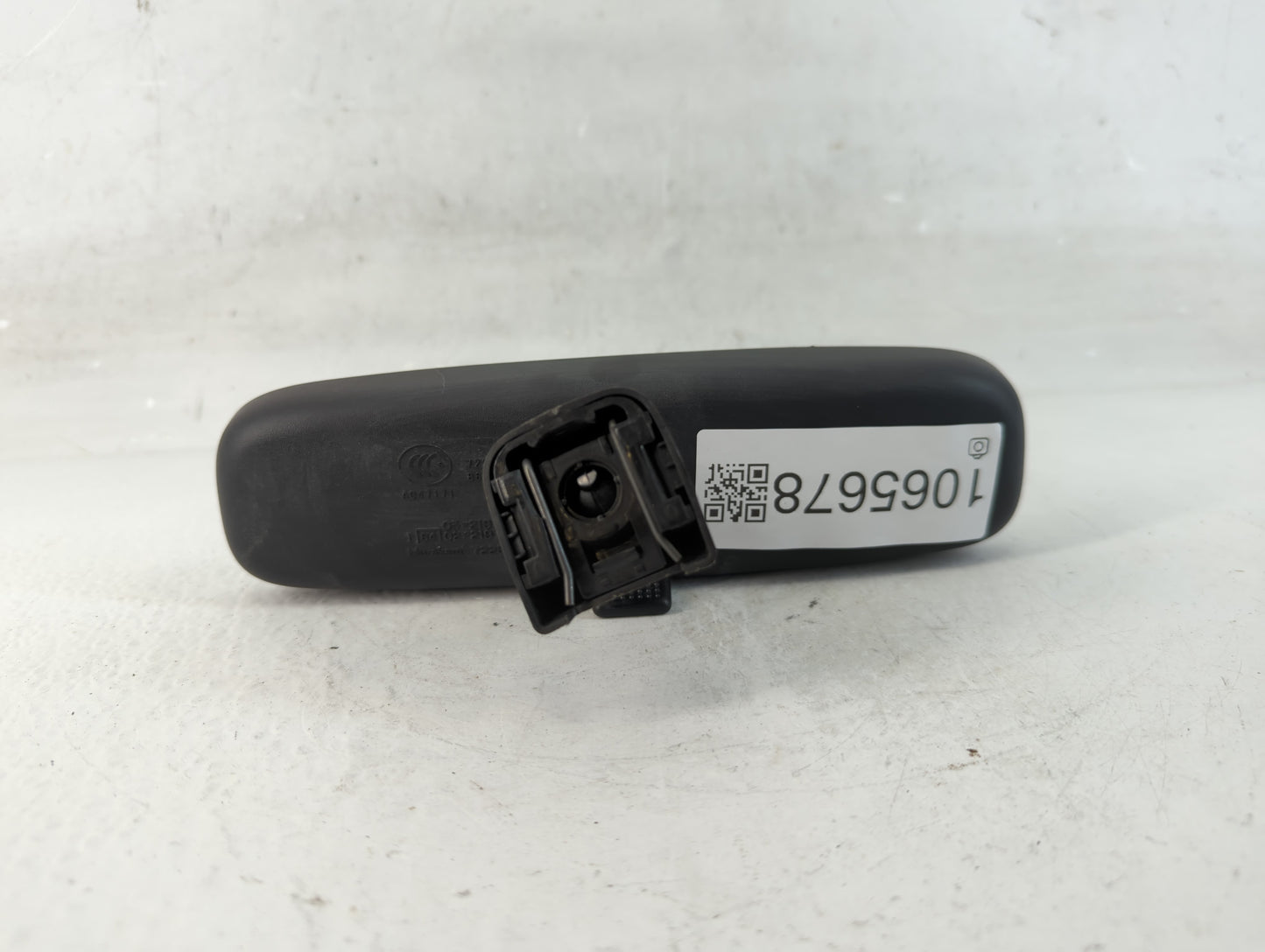 2018 Subaru Forester Interior Rear View Mirror Replacement OEM P/N:A047171 Fits OEM Used Auto Parts - Oemusedautoparts1.com