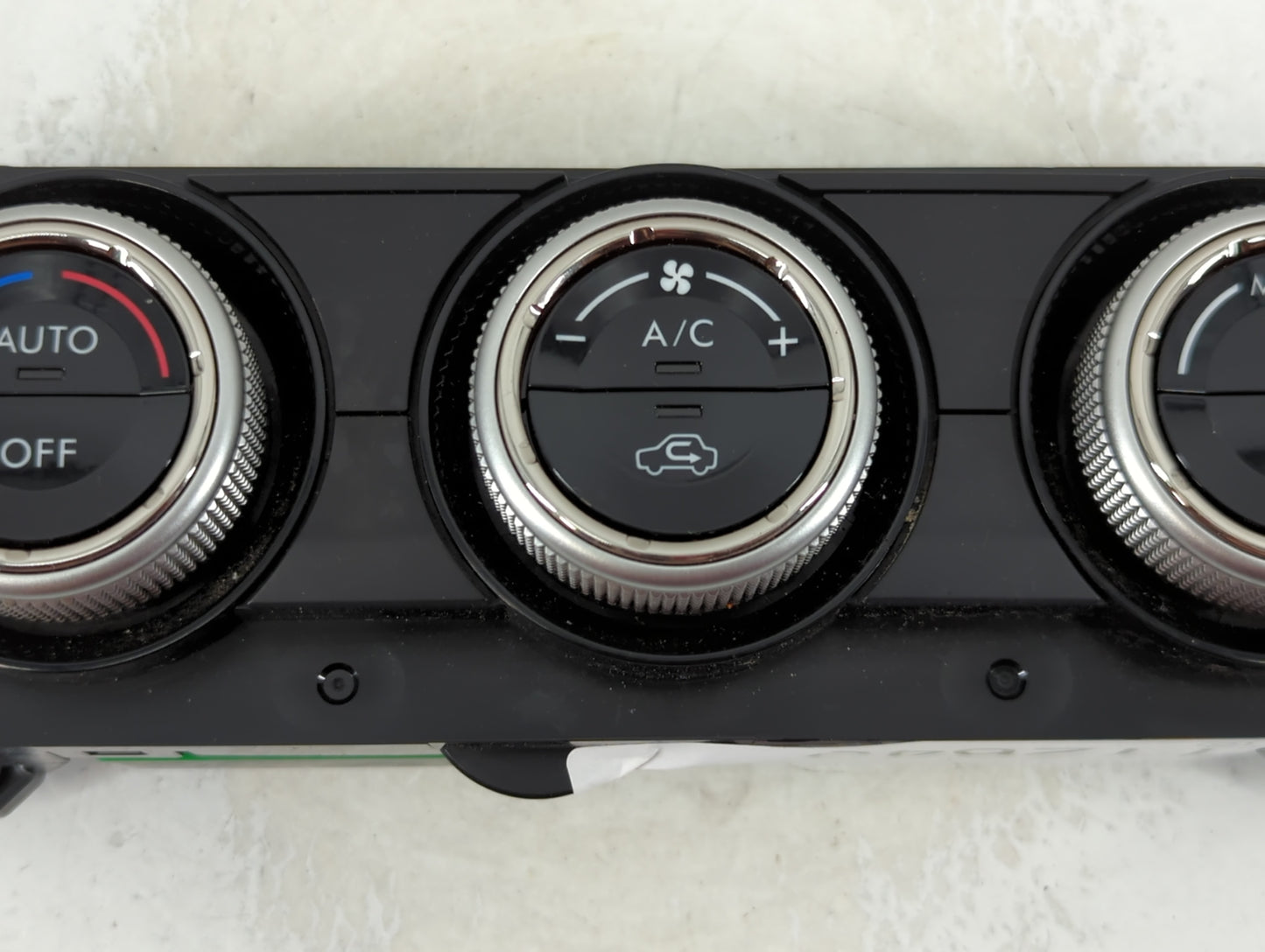 2018 Subaru Forester Climate Control Module Temperature AC/Heater Replacement P/N:72311SG521 Fits OEM Used Auto Parts - Oemu