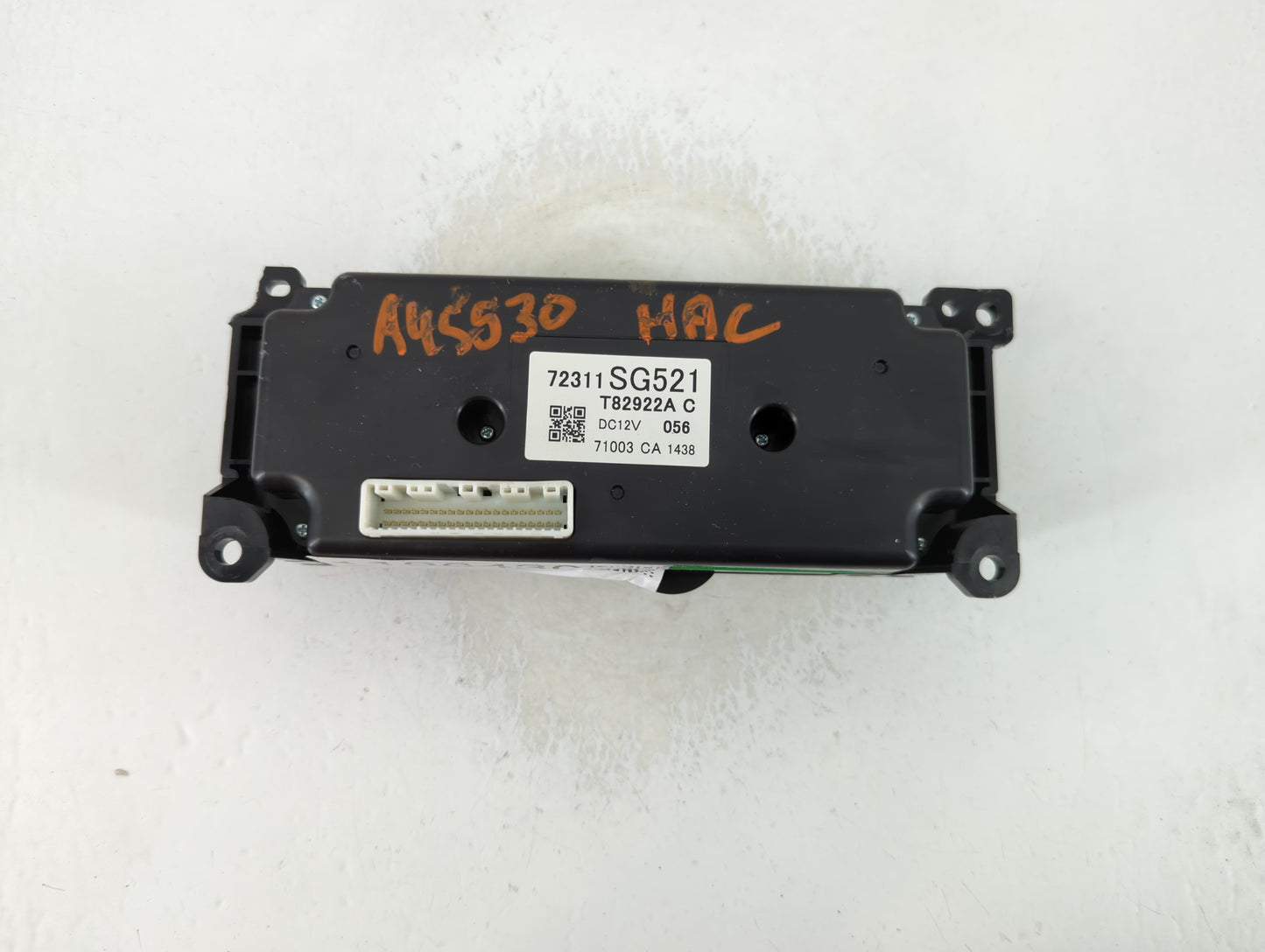 2018 Subaru Forester Climate Control Module Temperature AC/Heater Replacement P/N:72311SG521 Fits OEM Used Auto Parts - Oemu