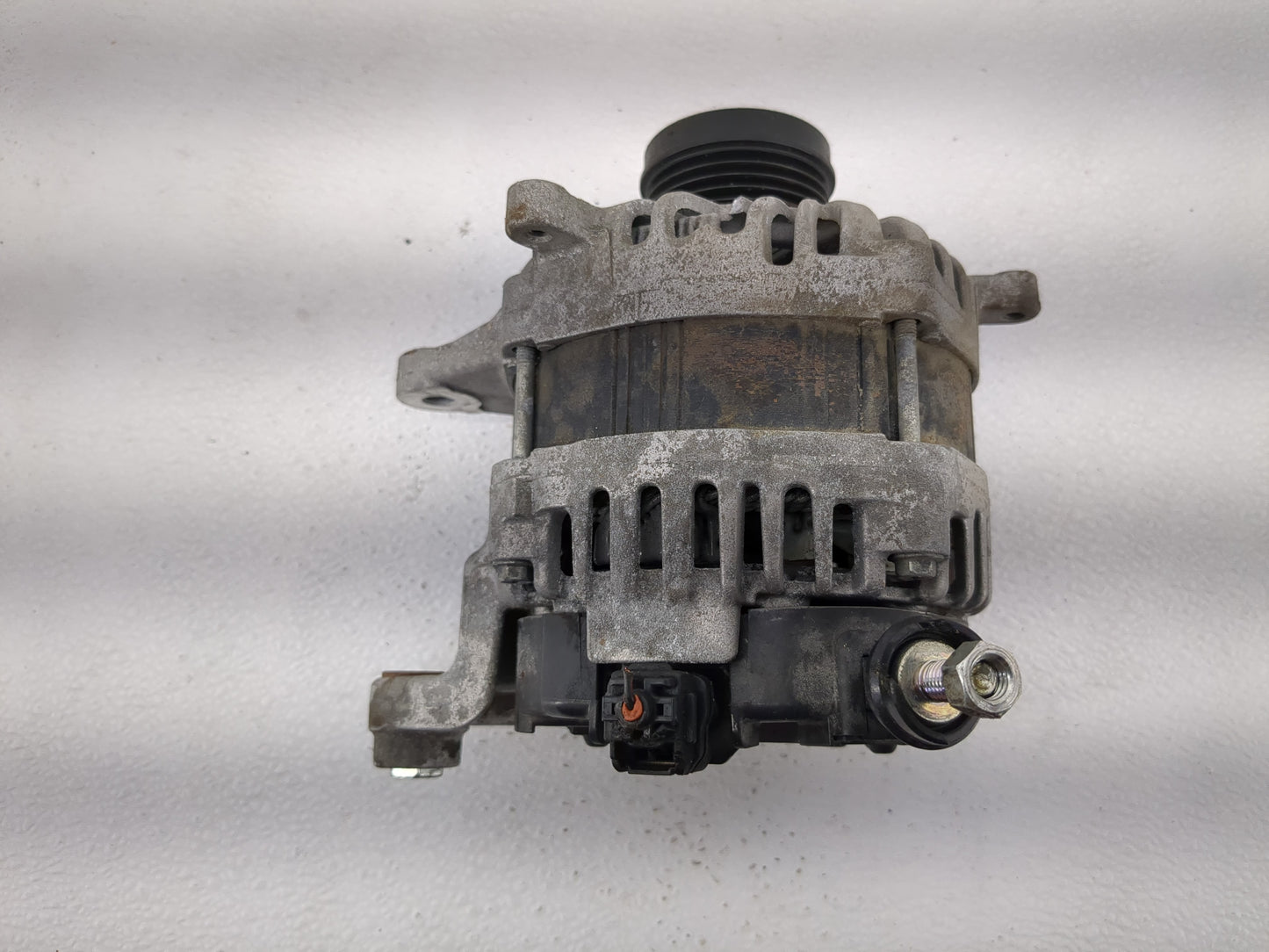 2017-2018 Subaru Forester Alternator Replacement Generator Charging Assembly Engine OEM P/N:A5TV0681 23700 AB000 Fits OEM Us