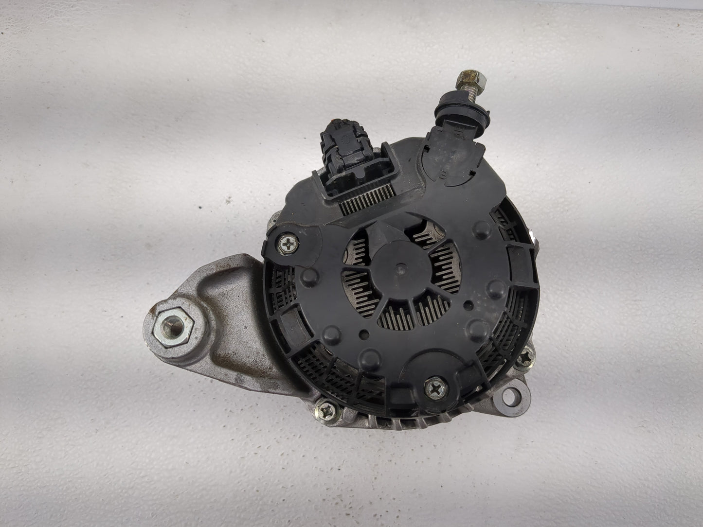 2017-2018 Subaru Forester Alternator Replacement Generator Charging Assembly Engine OEM P/N:A5TV0681 23700 AB000 Fits OEM Us